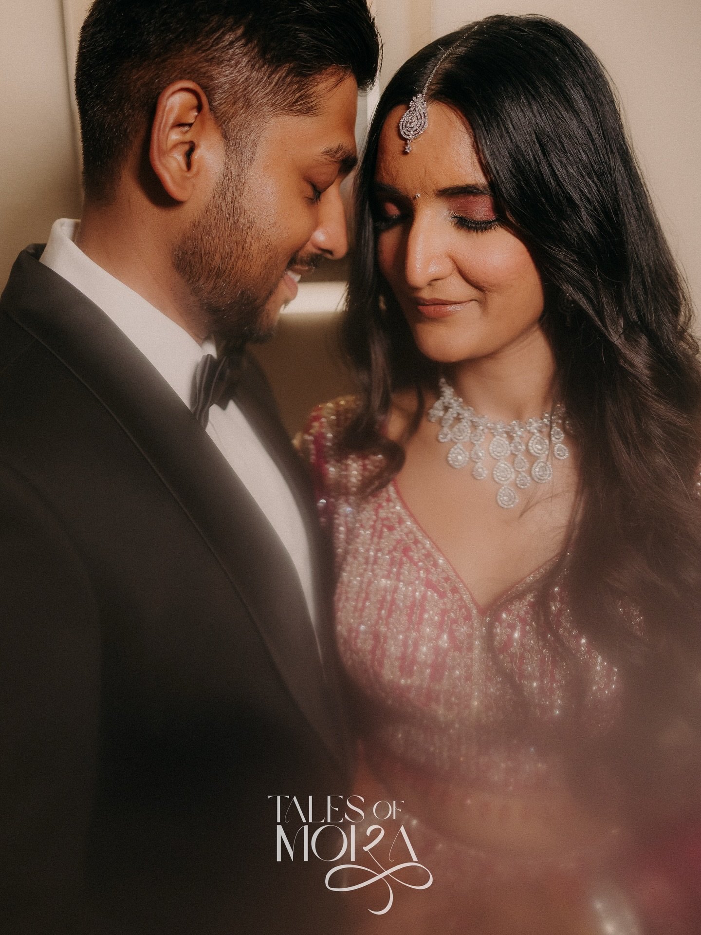 When love finds its rhythm, the whole night turns into a celebration. &hearts;️🎶
Music, lights, laughter, and Sachin &amp; Suneha right in the middle of it all - living every moment of their Sangeet night. 💫

(Indianwedding, Engagement, Haldi, Sang