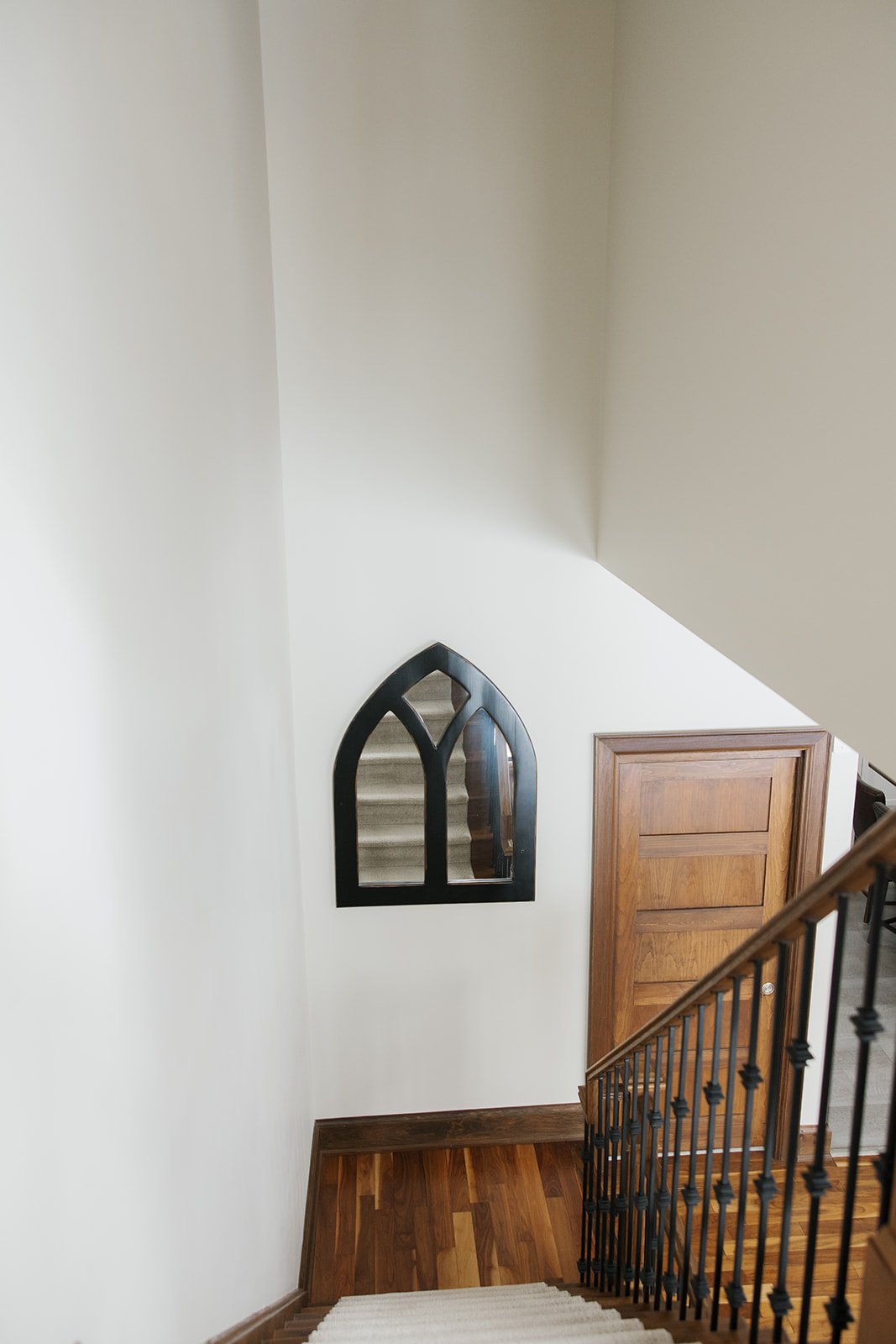 Portrait 22 Centre32.jpg