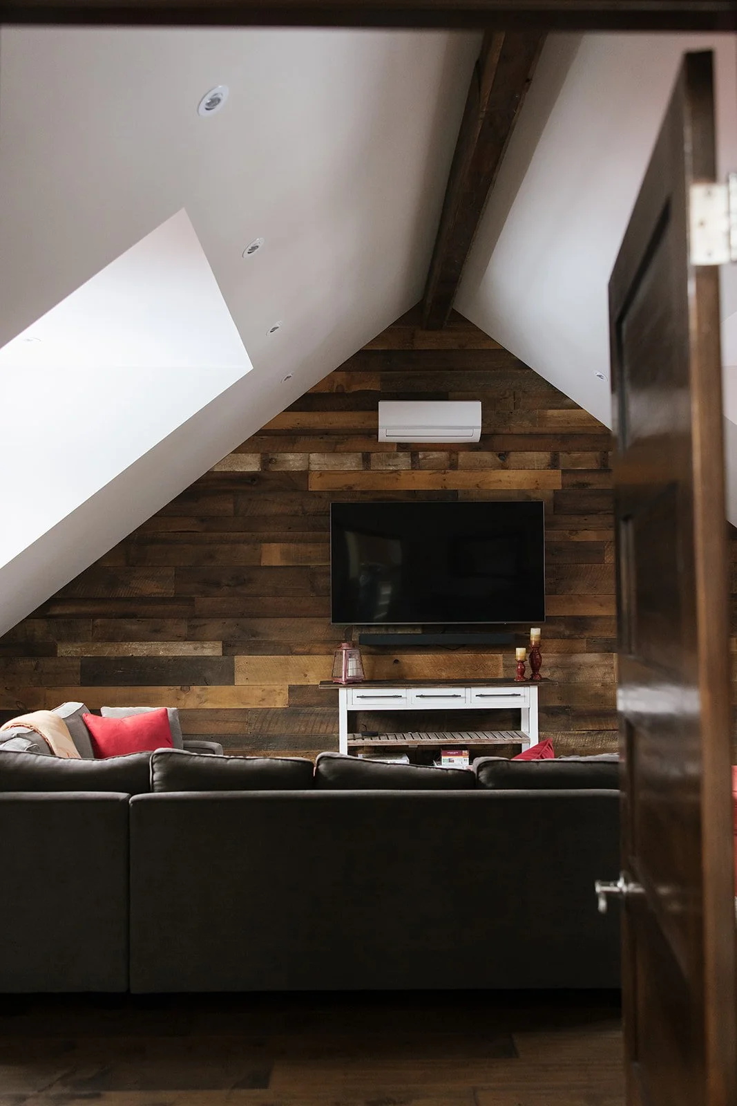 Portrait 22 Centre31.jpg