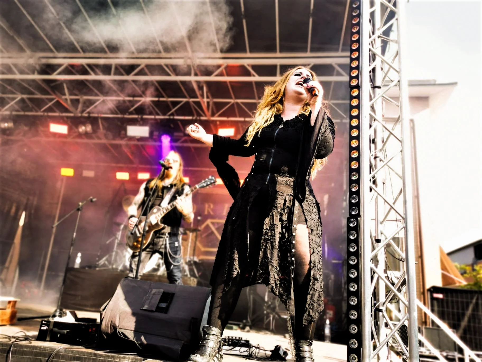 frida-rexoria-live 2.jpg