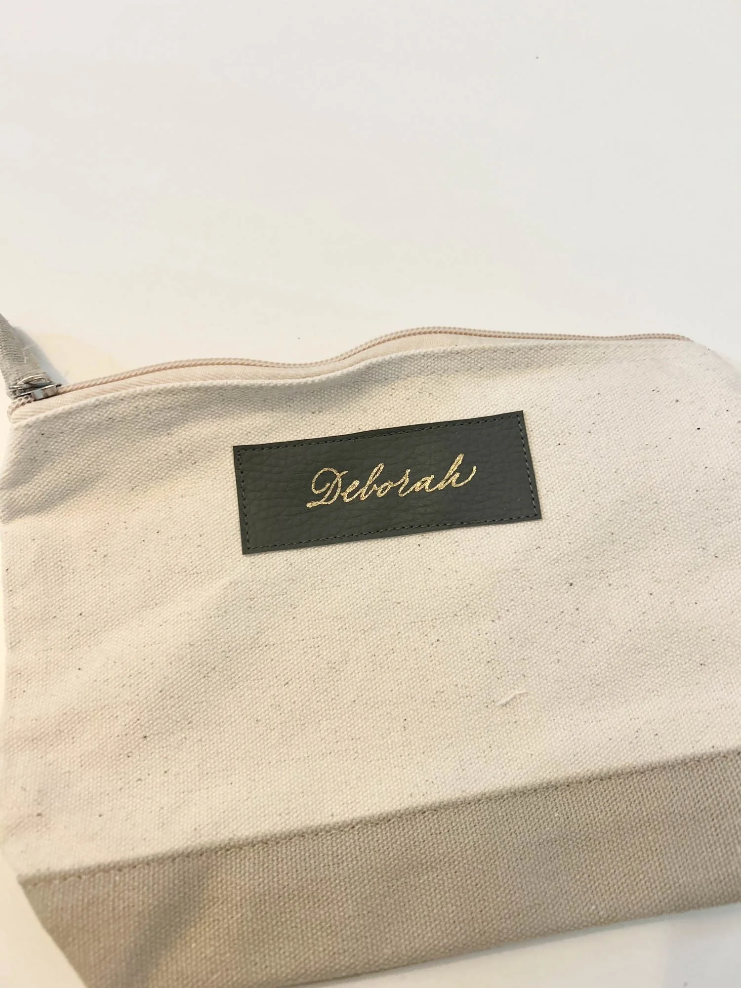 Yves Rocher event / Fru - linesbyme.studio / Budapest Calligrapher.jpg