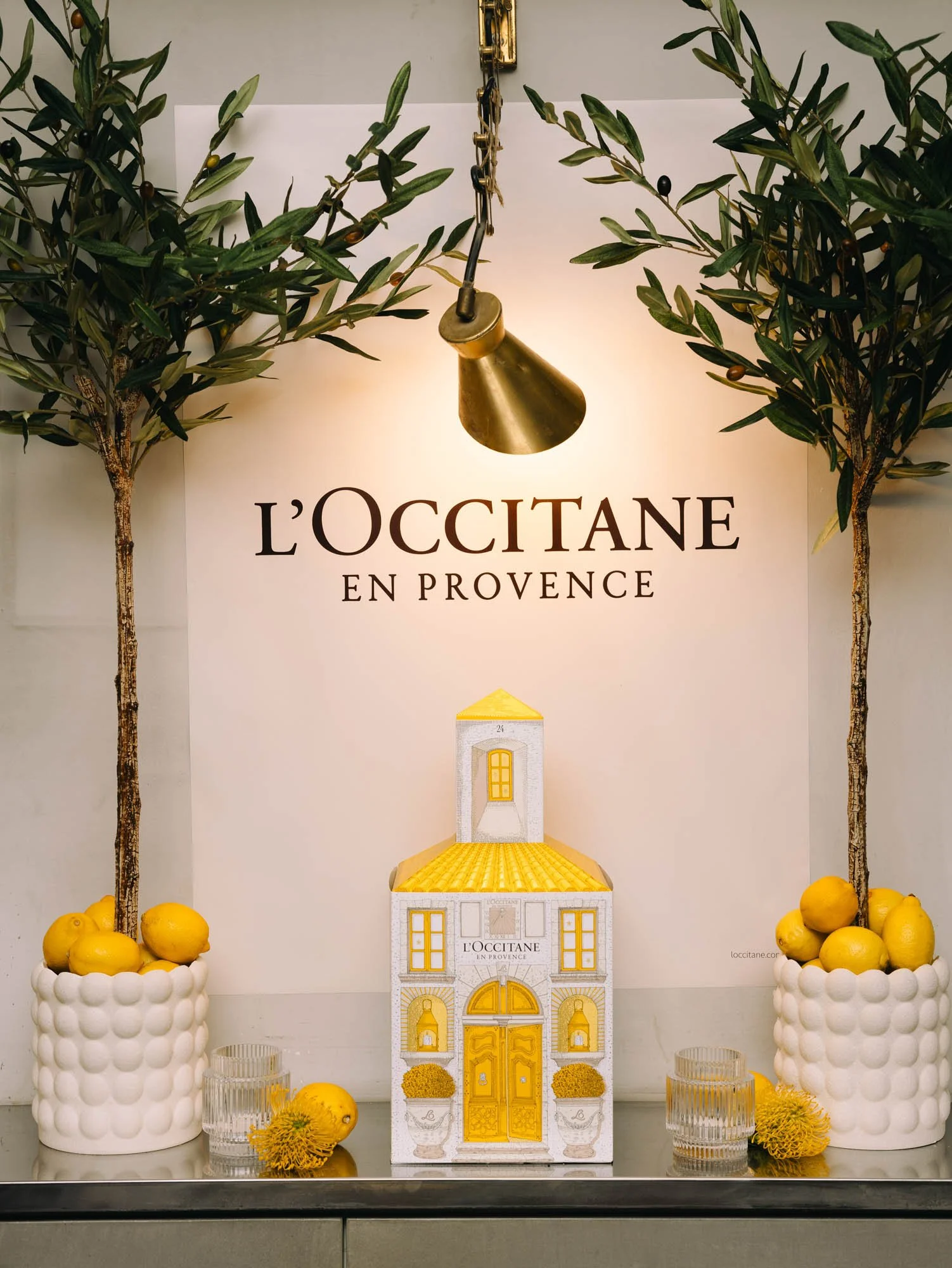 L'Occitane PR / Fru - linesbyme.studio / Budapest Calligrapher.jpg