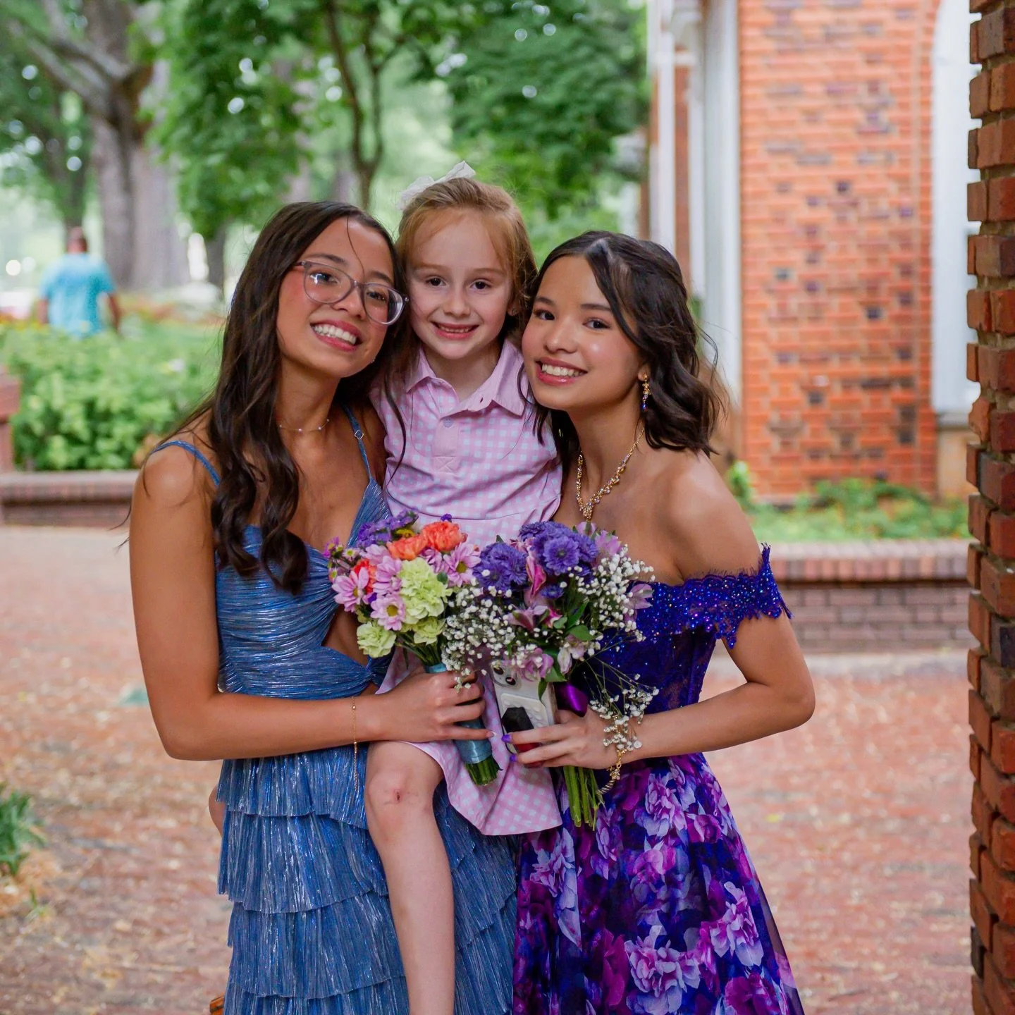 Prom Szn 🤍

Lennon LOVED getting to be part of prom pics with the bigs so much. She hasn&rsquo;t stopped talking about all the fun she had. And it being her favorite part of the entire weekend!

My babies looked so beautiful &amp; handsome!

📸 @jfa