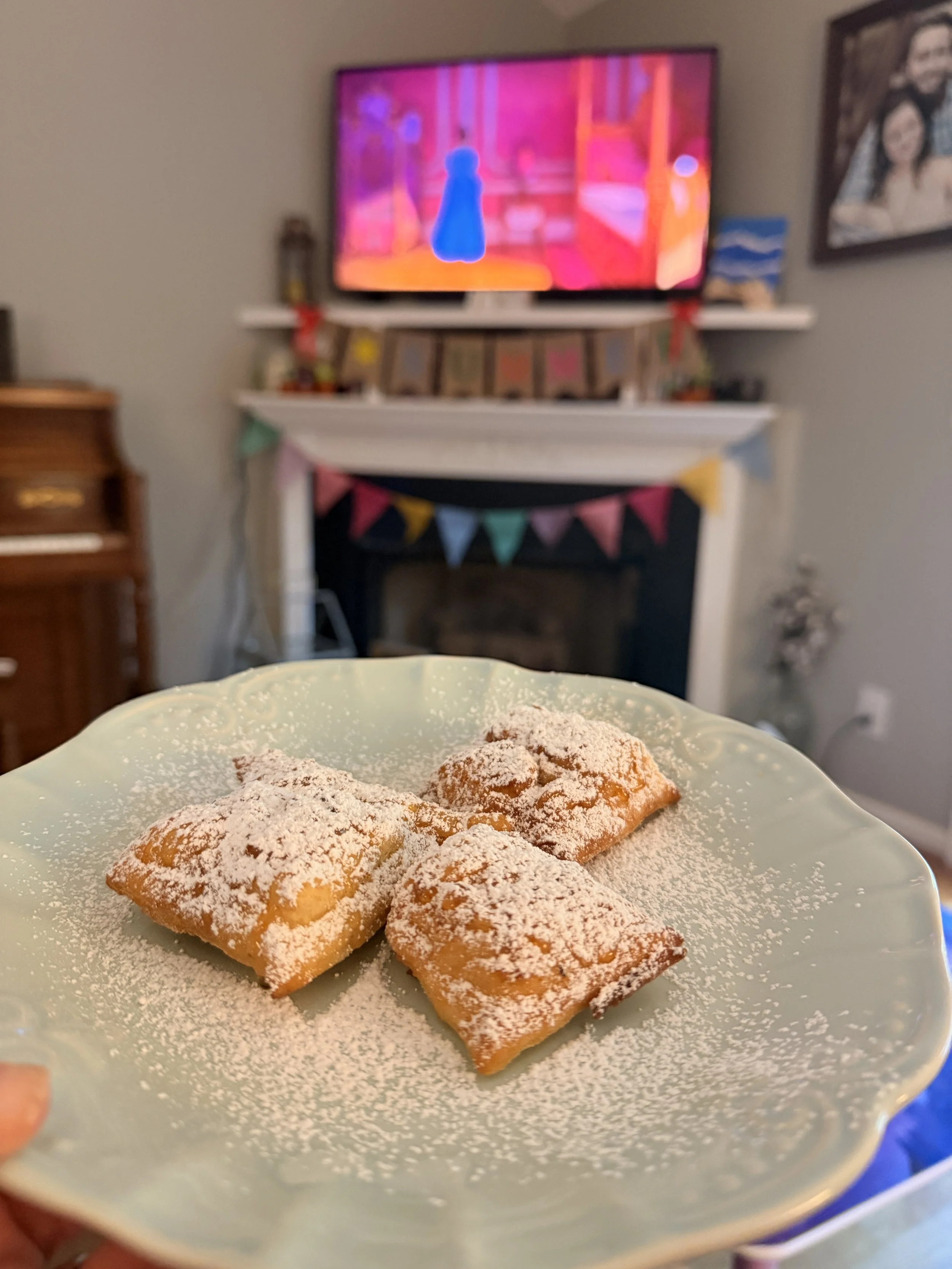 Movie Night Magic: Princess and the Frog (Lennon's Pick!)