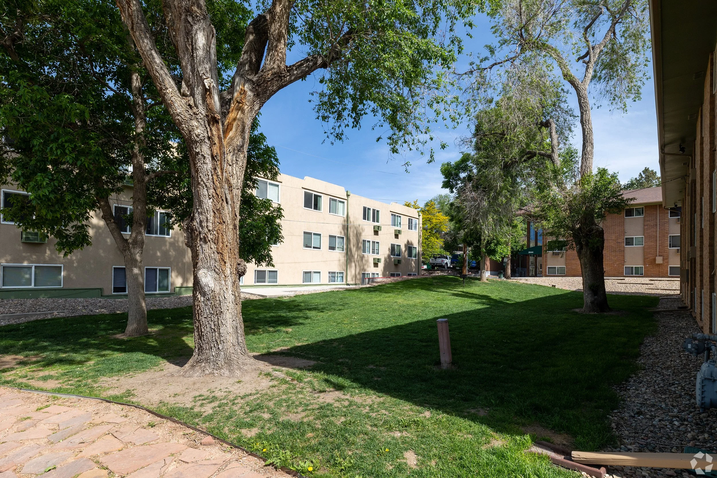 Mountain-Pointe-Apartments_011.jpg