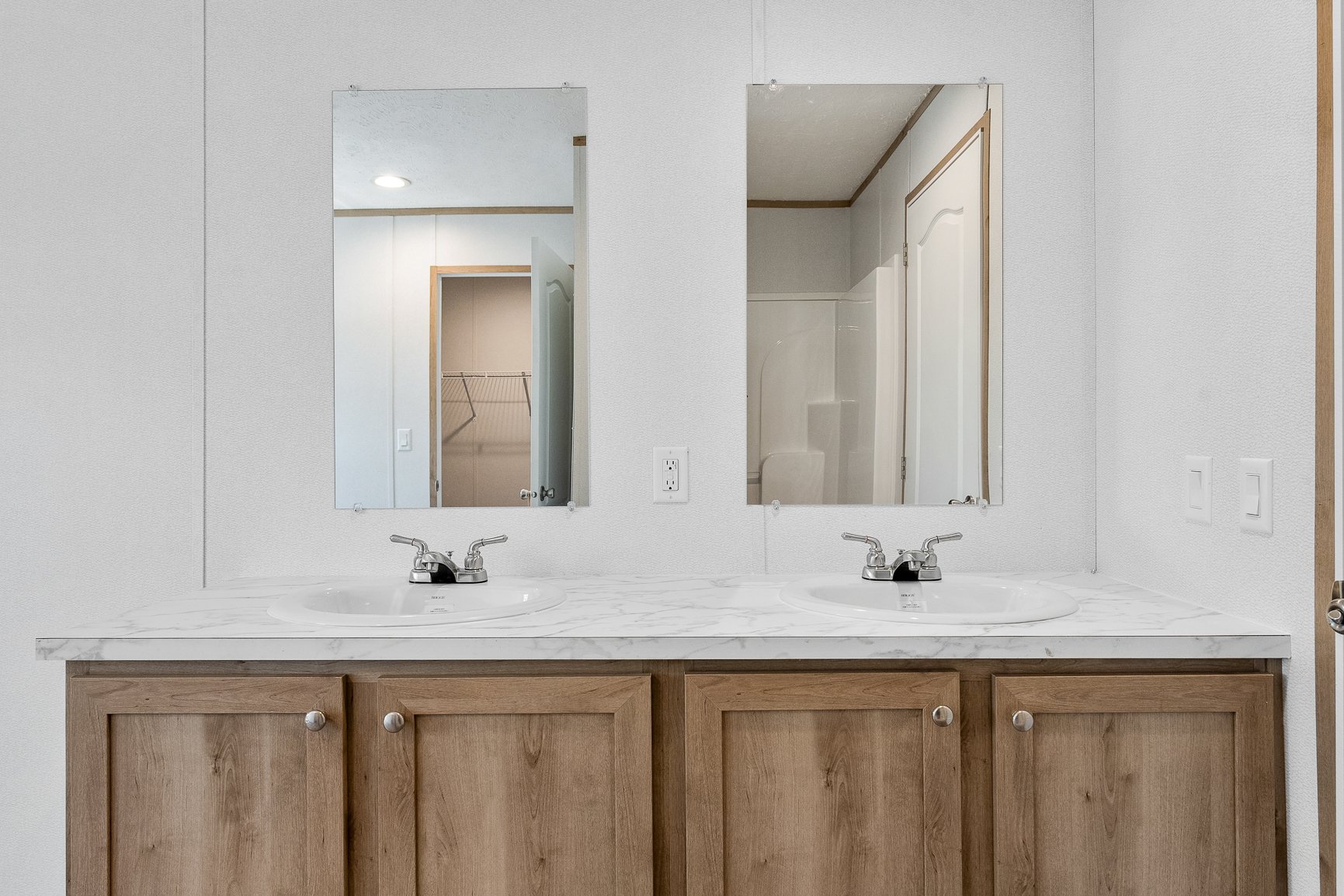 919 Rector Rd Belton SC primary bathroom double sink