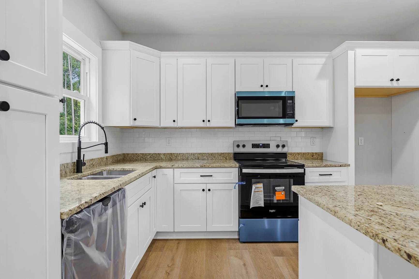 2202 White St Extension MLS-13.jpg