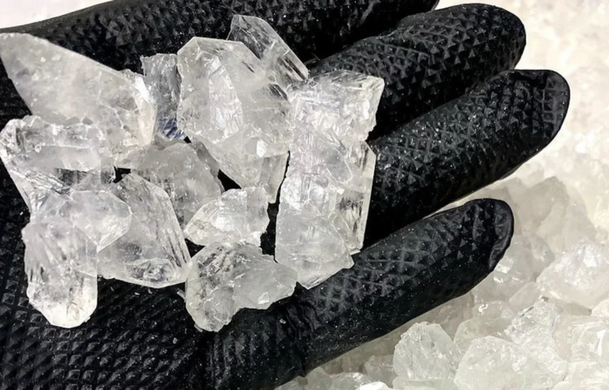 Sticky DIamond THCA Crystalline