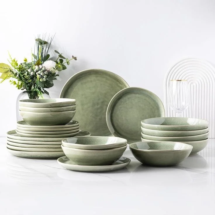 Dinnerware Set