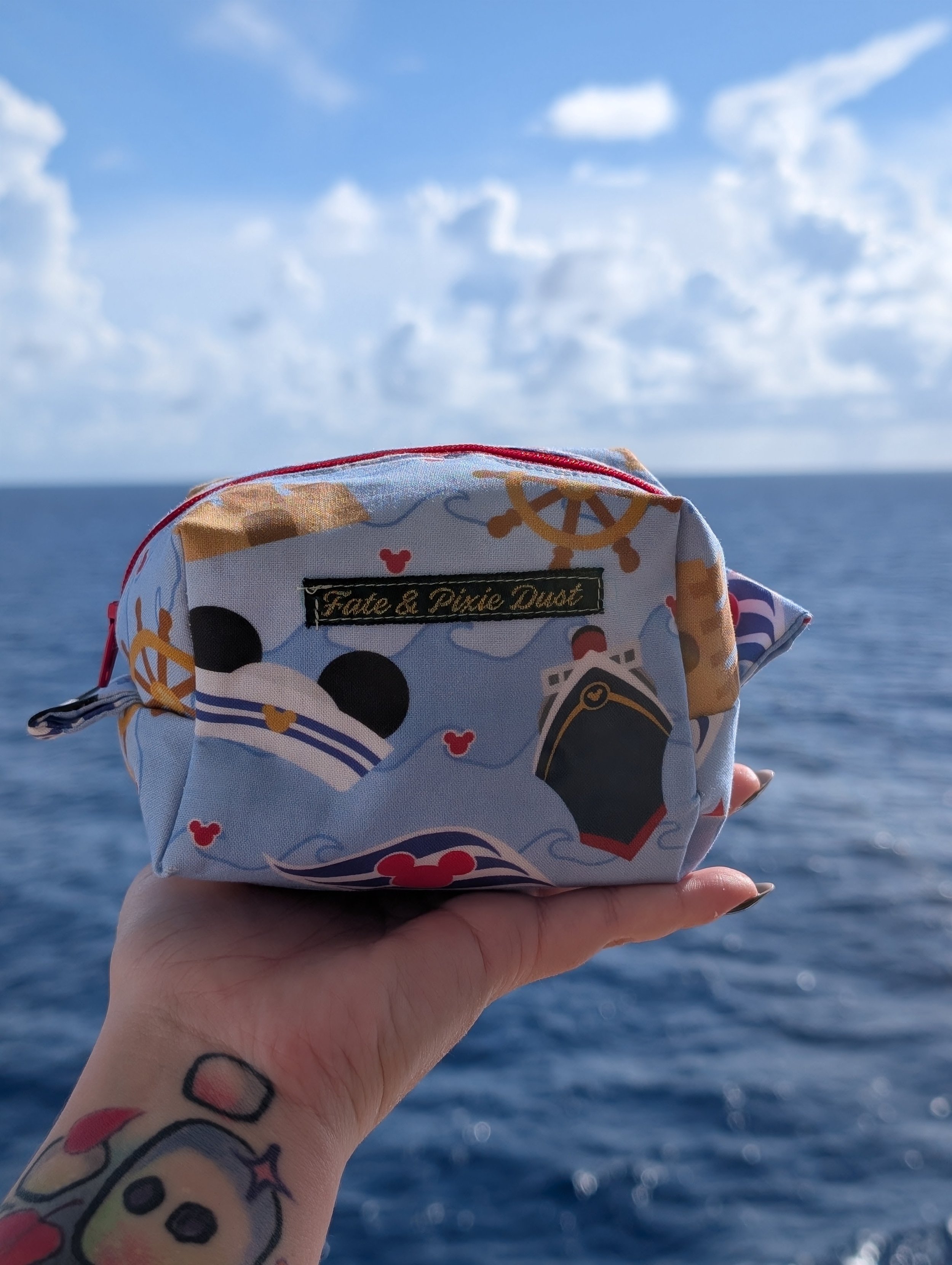 Cruise Along with Me Pouches