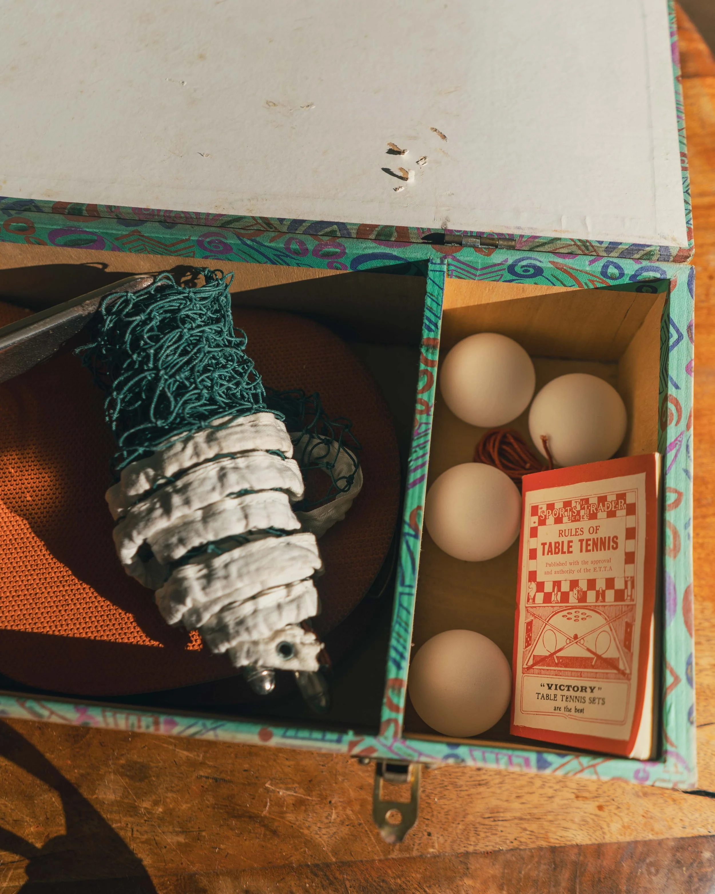 Vintage-table-tennis-set-4.jpg