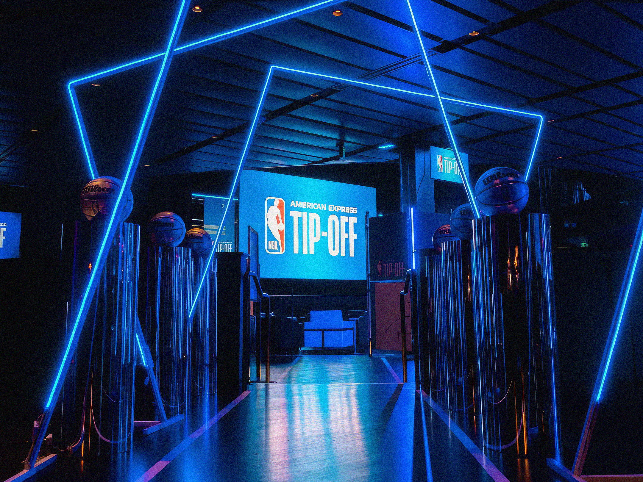 Amex Platinum Tip-Off