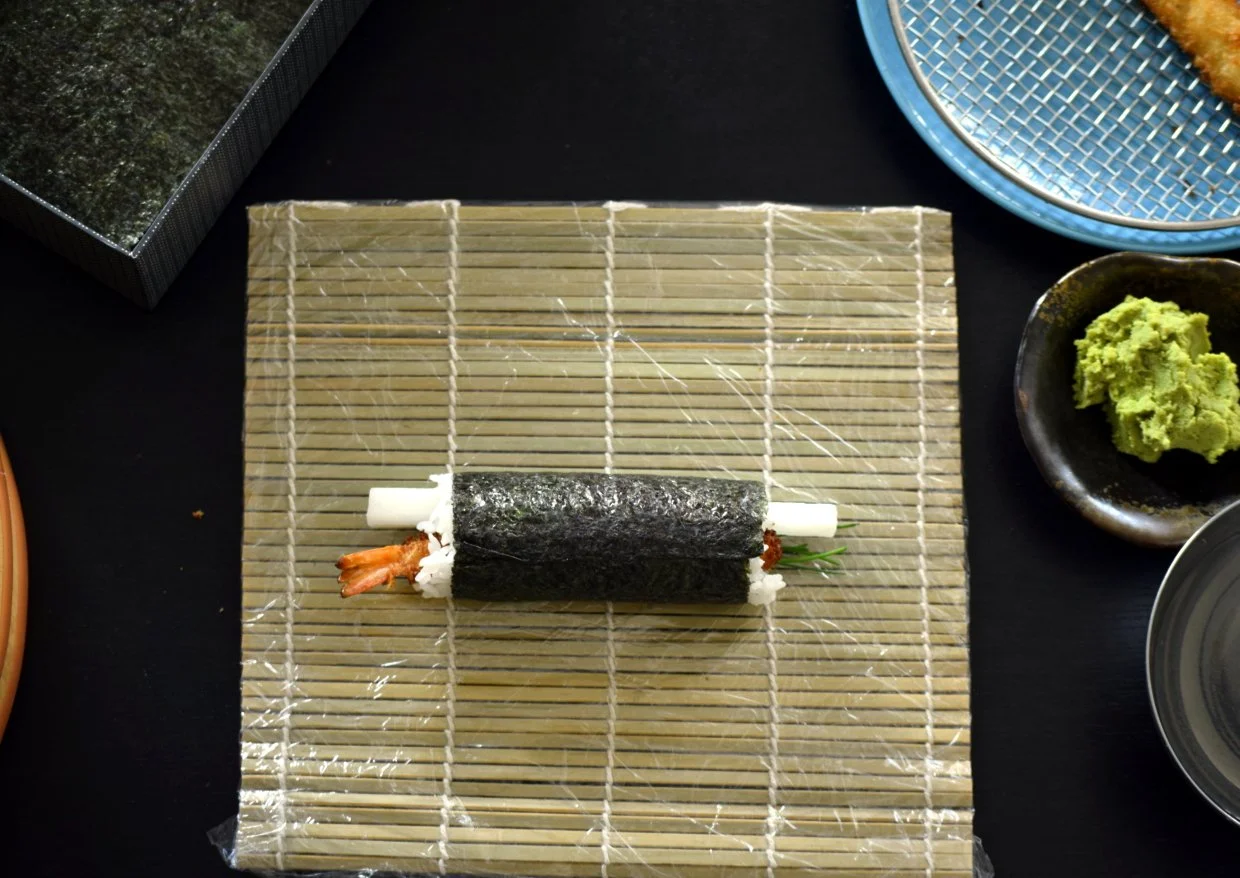 How to shape maki roles perfectly