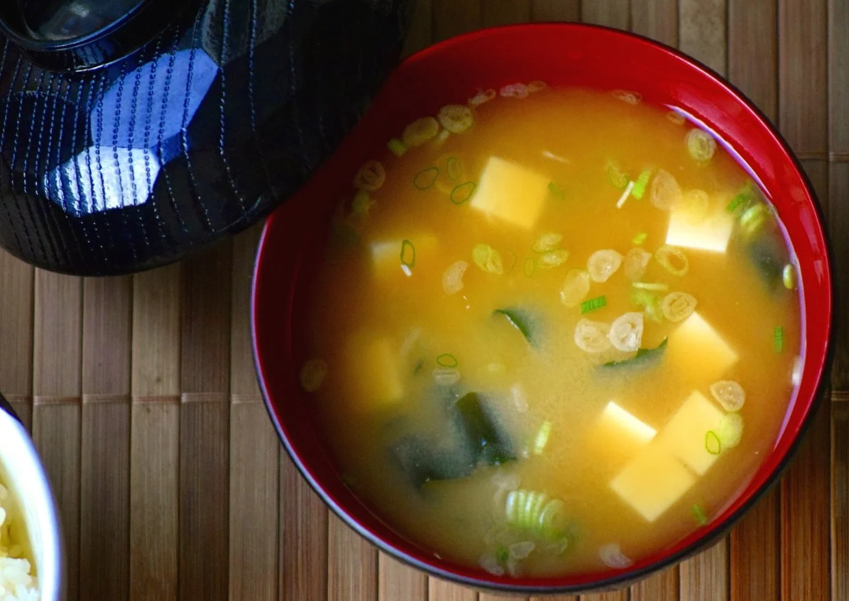 making miso soup
