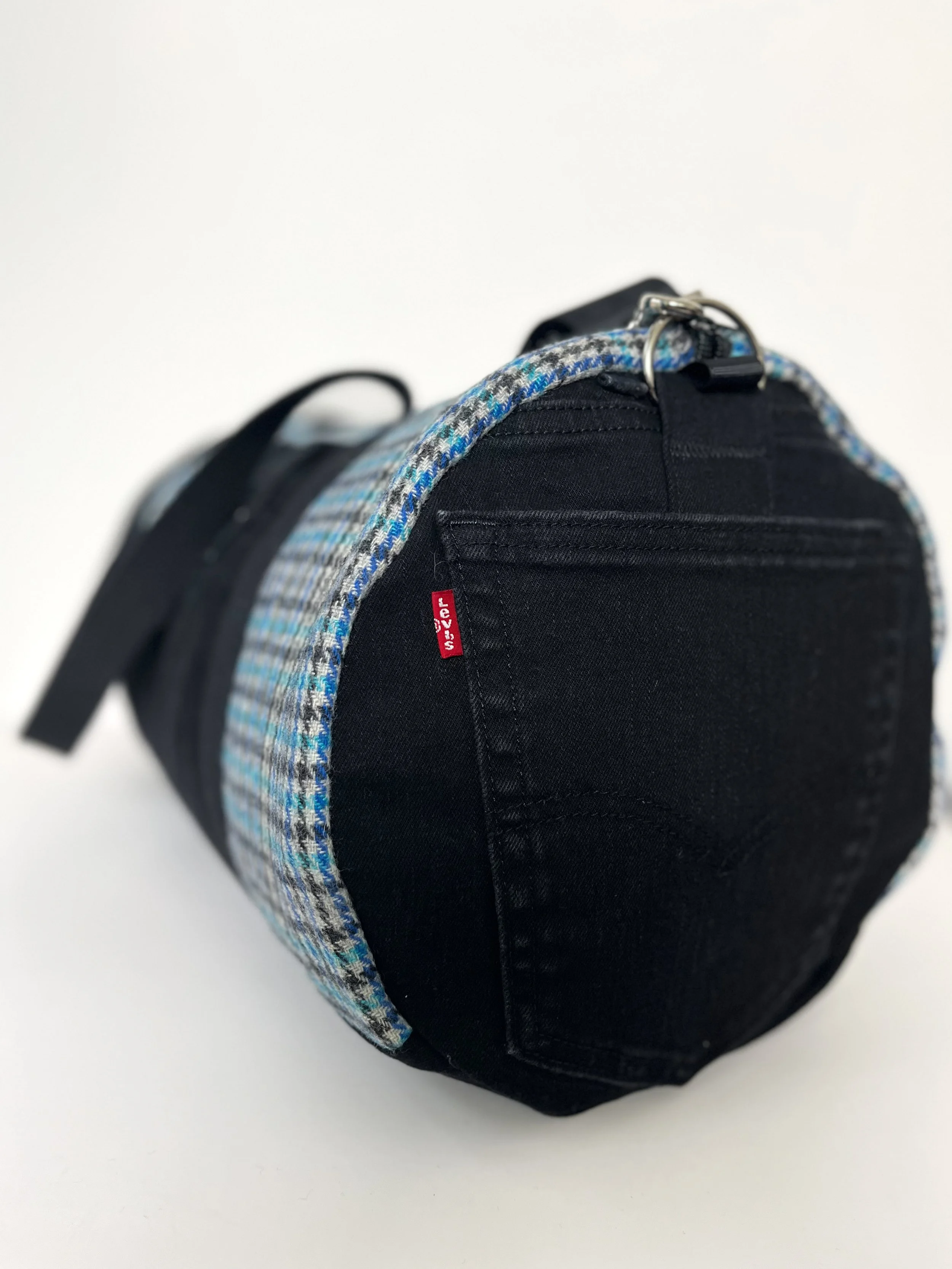 CipollaShop_DuffleBag_Large_VintageWool&Denim_LevisPocket.jpg
