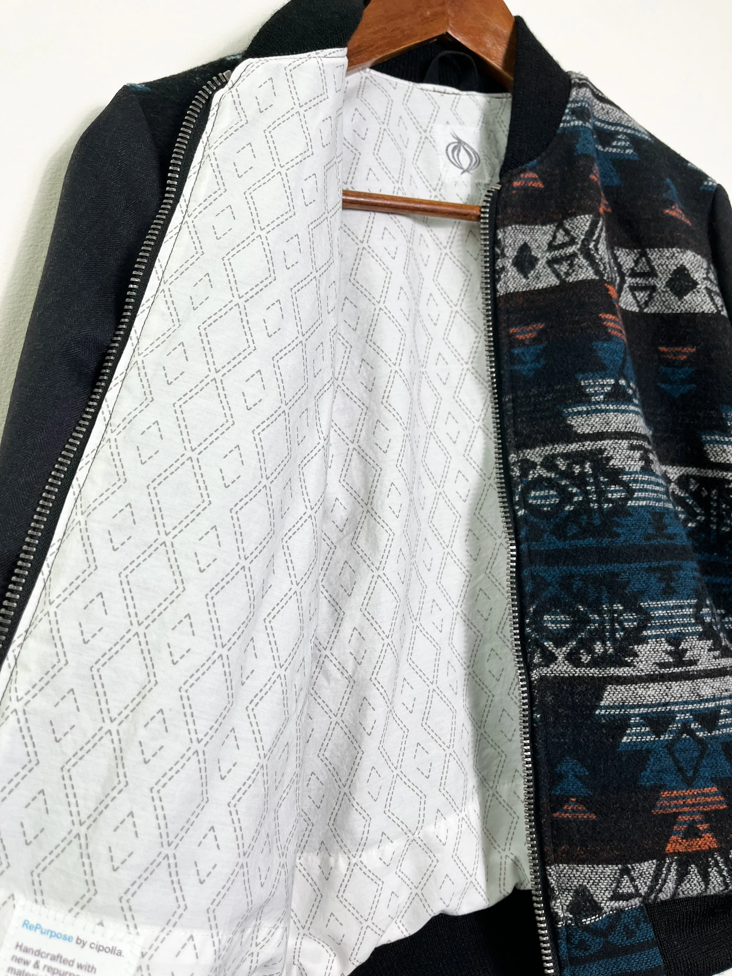 CipollaBomberJacket_BlueAztec_Lining.jpg