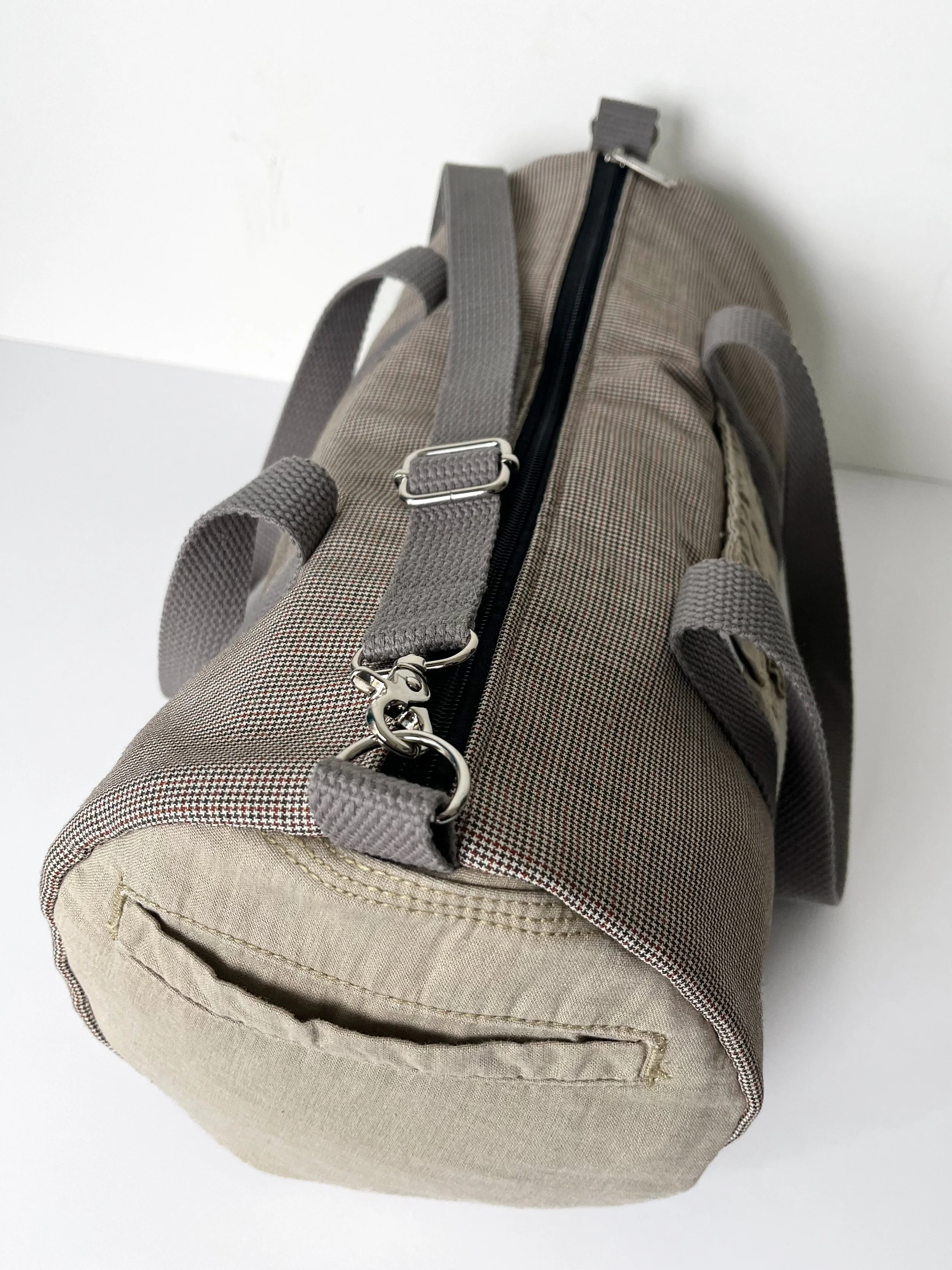 CipollaShop_DuffleBag_VintageWool&Linen_Top.jpg