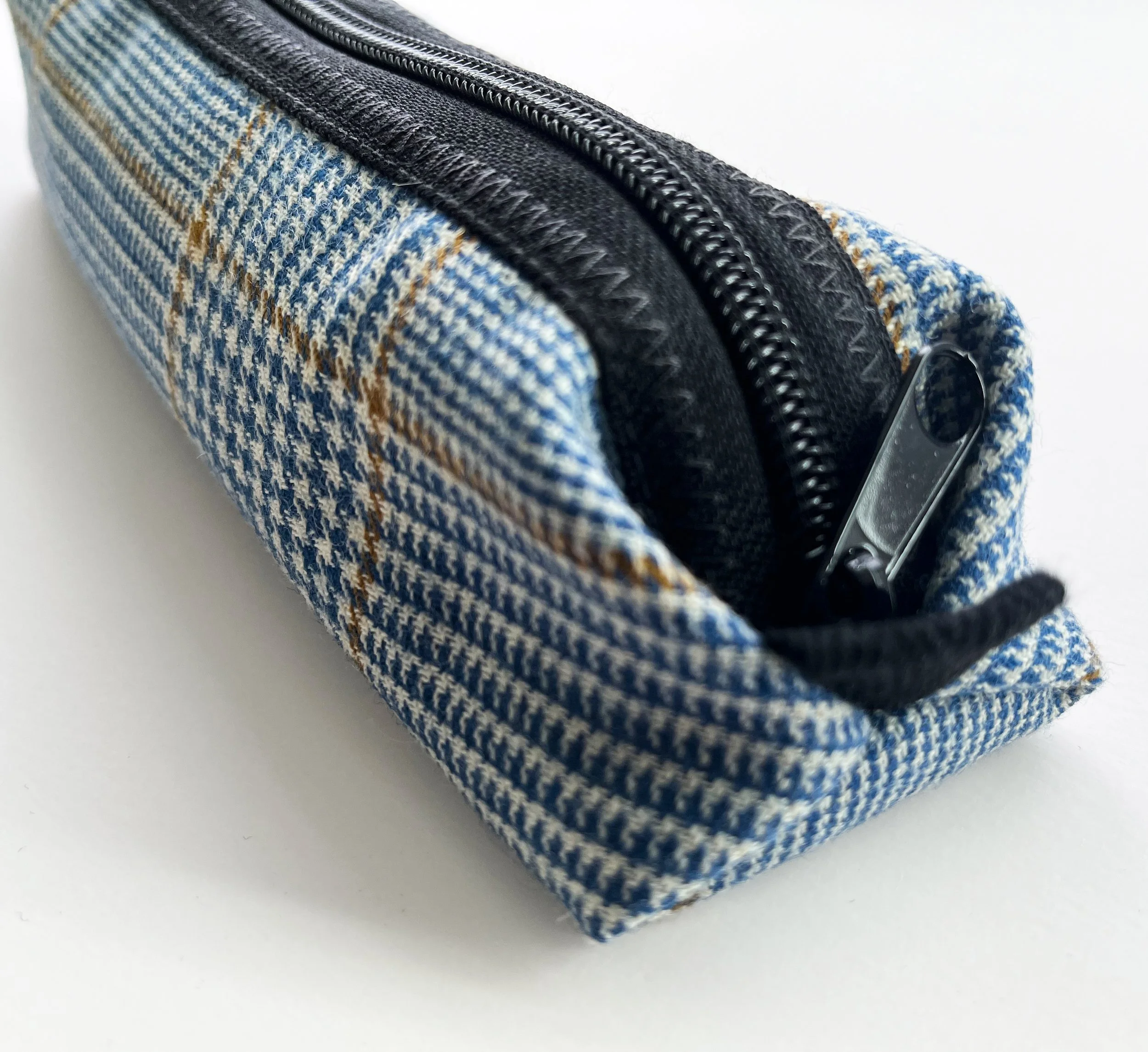 CipollaPouch_PencilCase_BluePlaidWool_detail.jpg