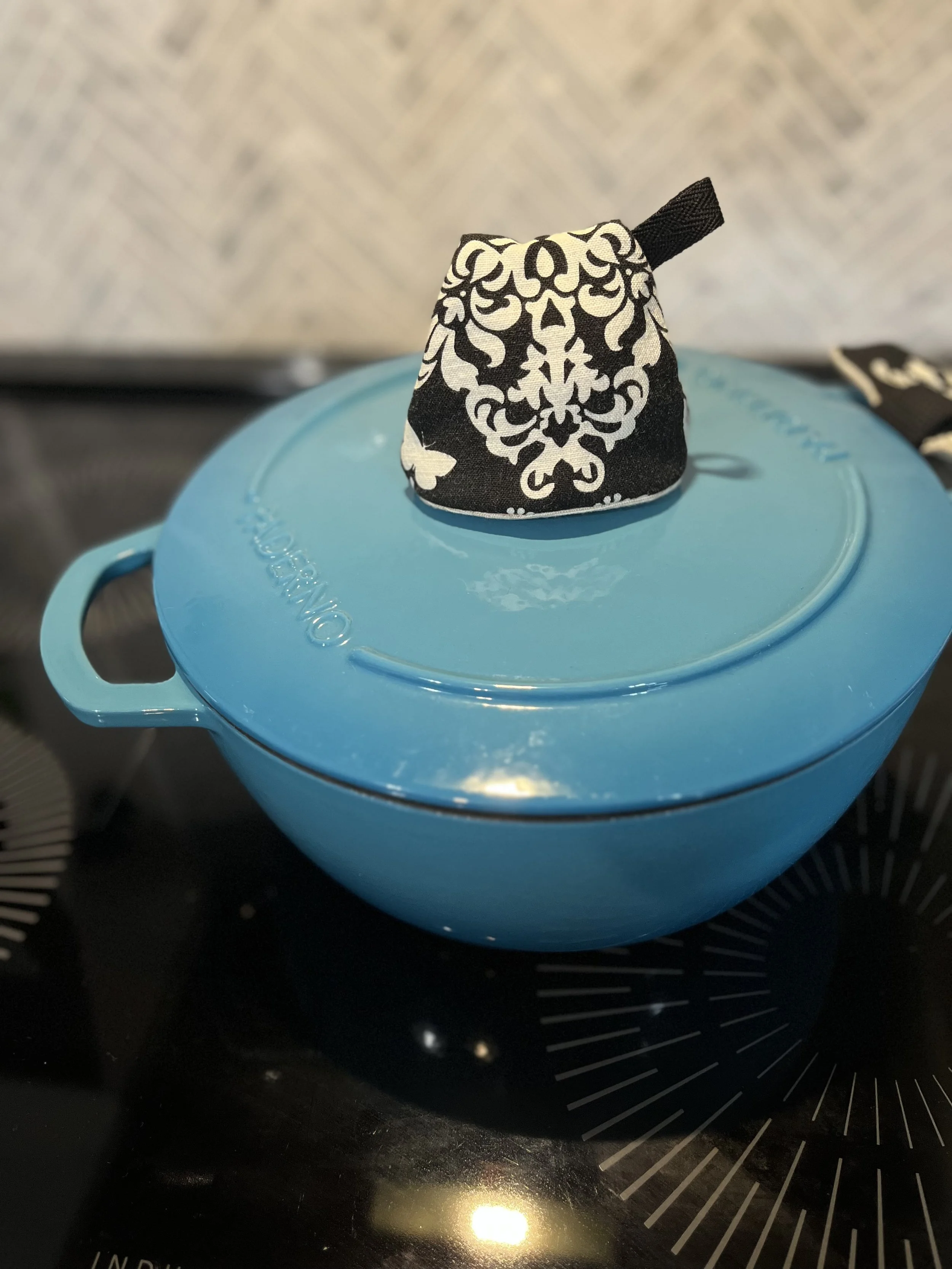Pot Lid Grabber - Hot Knob Cozy - Choose your fabric
