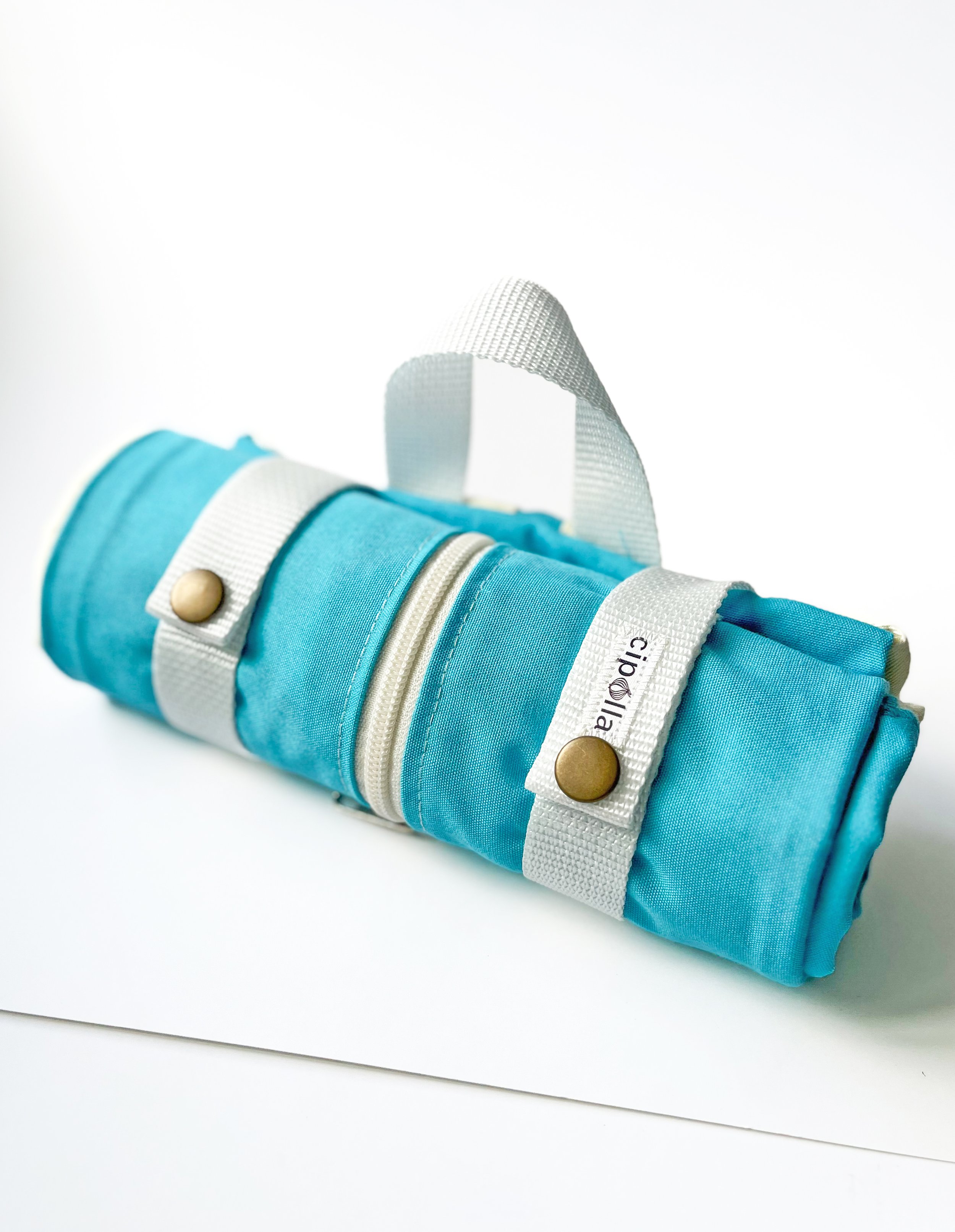Cipolla_StowawayBag_QuiltROLL.jpg