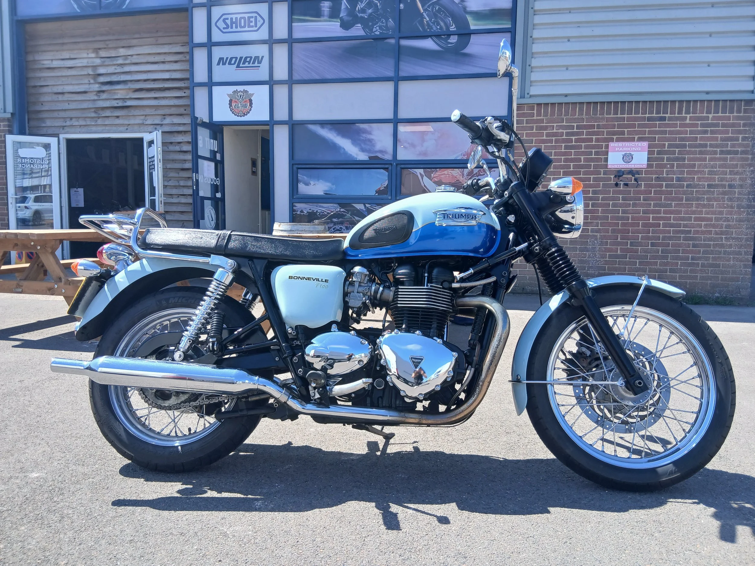TRIUMPH T100 50th Anniversary £4999