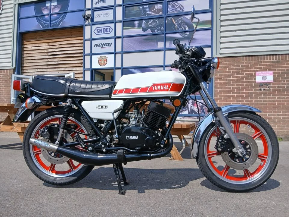 YAMAHA RD400 c 1976