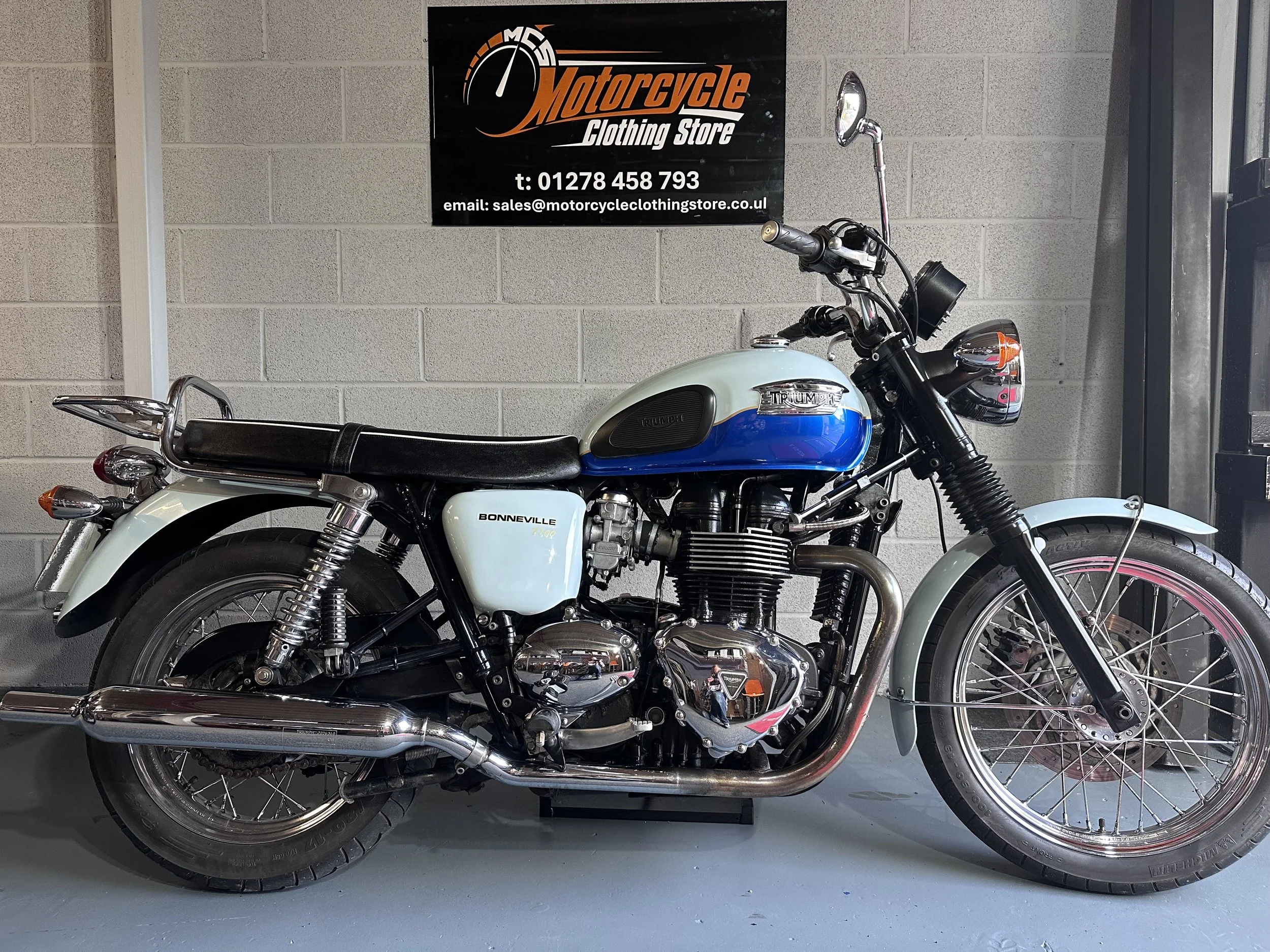 TRIUMPH T100 50th Anniversary £5999