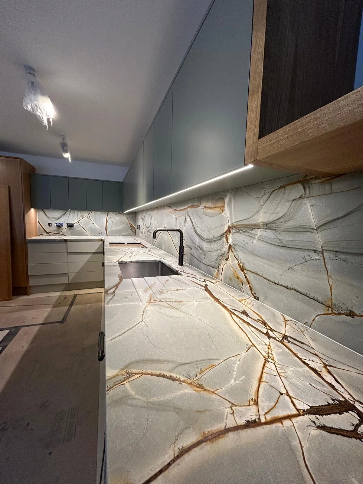 Accurate Templating and Expert Stone Installation Across the Midlands