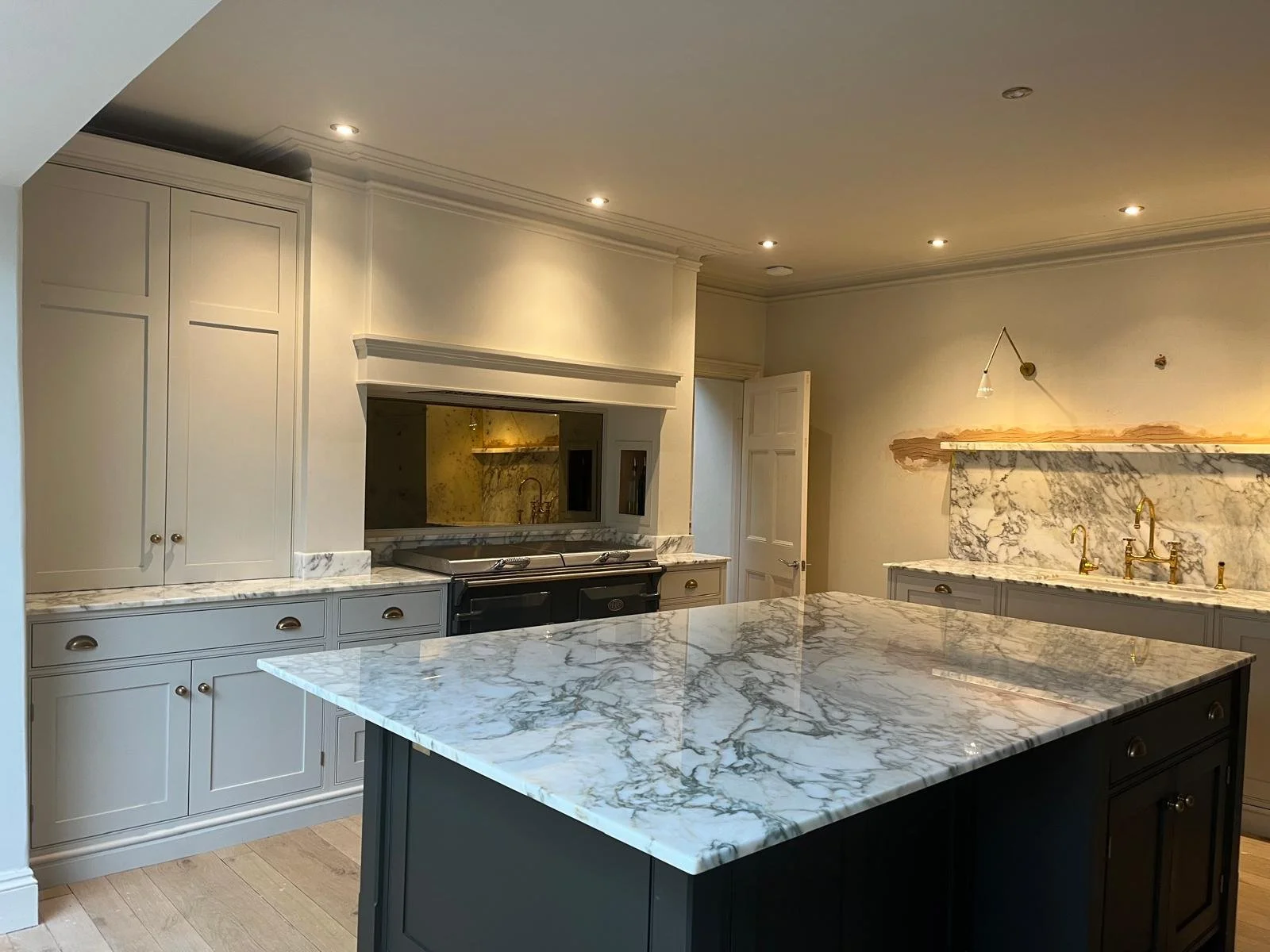 Stone Worktops in Worcestershire: What Homeowners Should Know Before They Buy