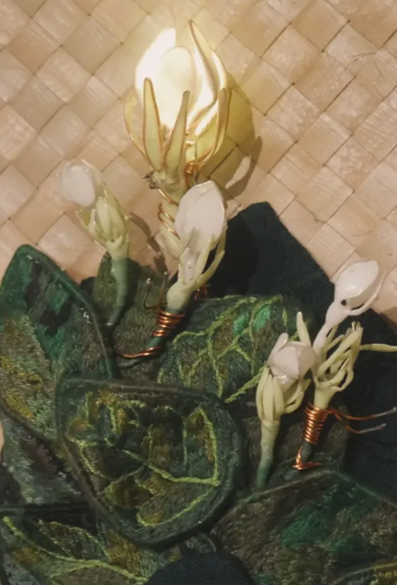 "sampaguita boutonniere with breathing led light turned on and off through touch"
thread, textile, aluminum wire, copper wire, resin, circuits, magnets
by Gerecho Iniel Cruz & Katherine Nunez
2025