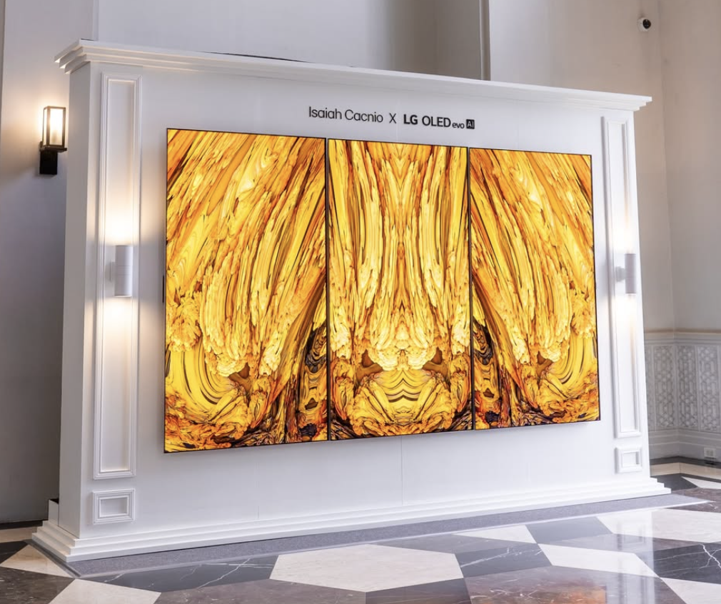 “Stories in Stone”
6480×2160 pixels
using three 77” LG OLED G5
2025

In partnership with LG Philippines.