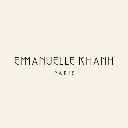 Logo de la marque Emmanuelle Khanh avec le texte "PARIS" en dessous.