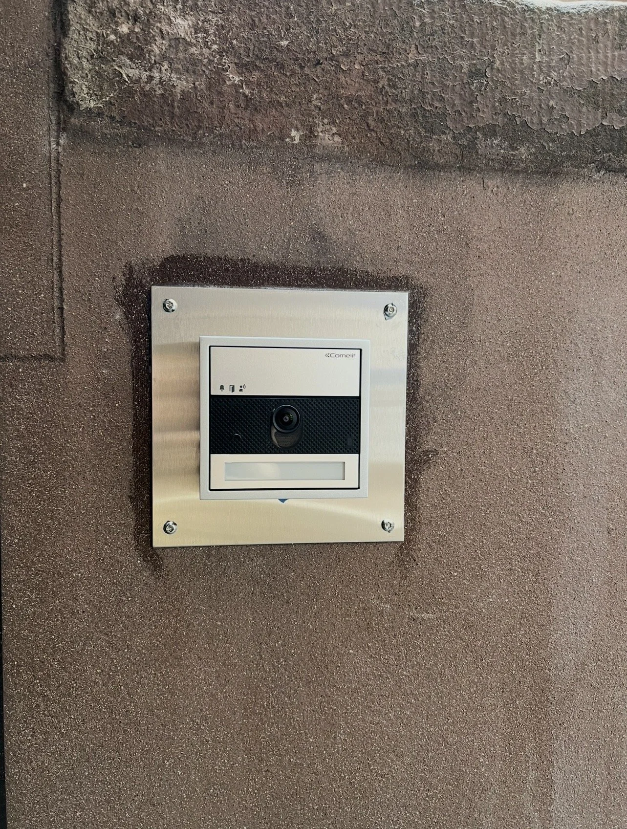 Comelit single family video intercom system.