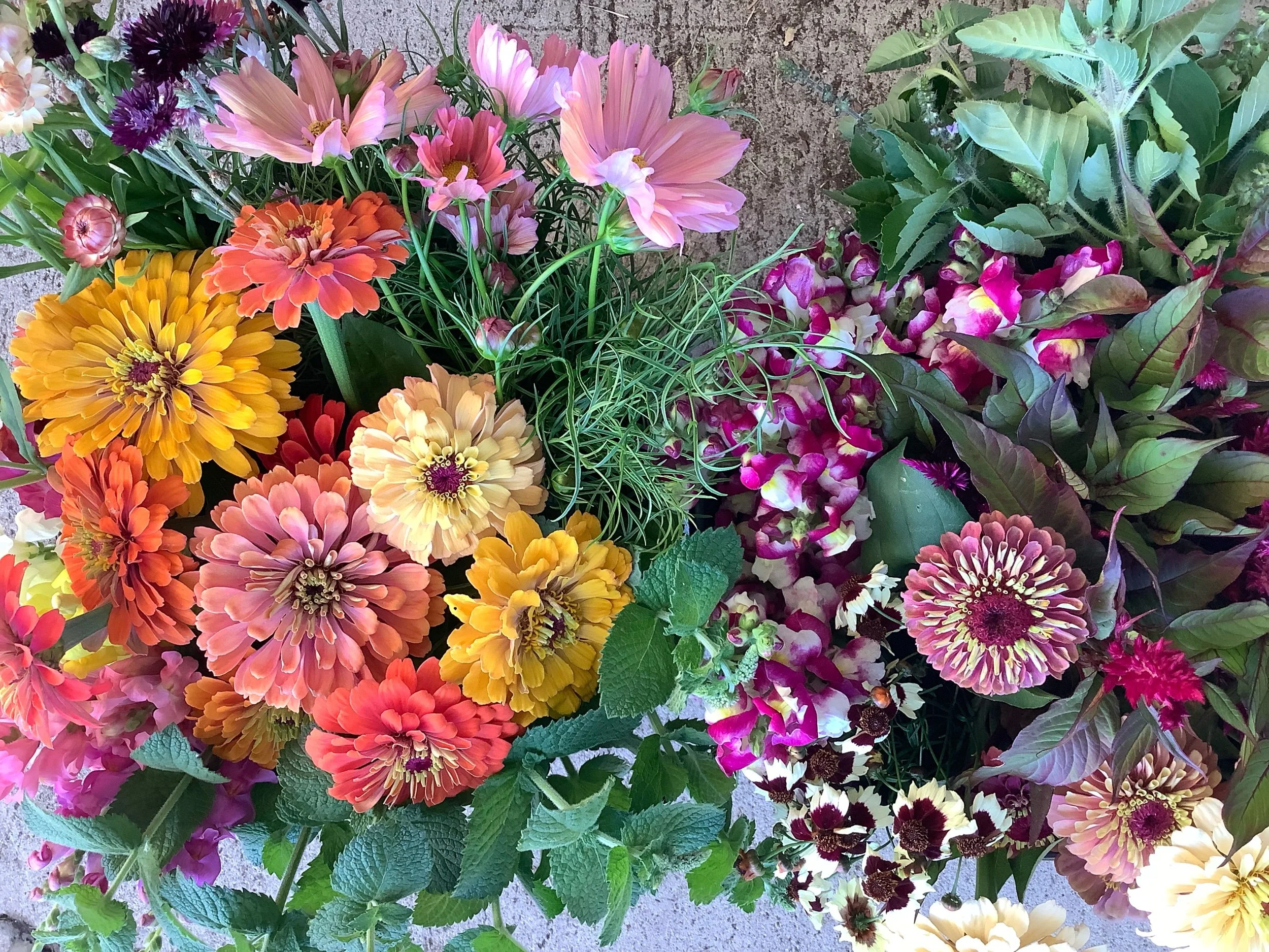 DIY Flower Bucket