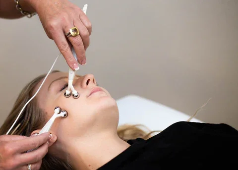 Microcurrent Facial
