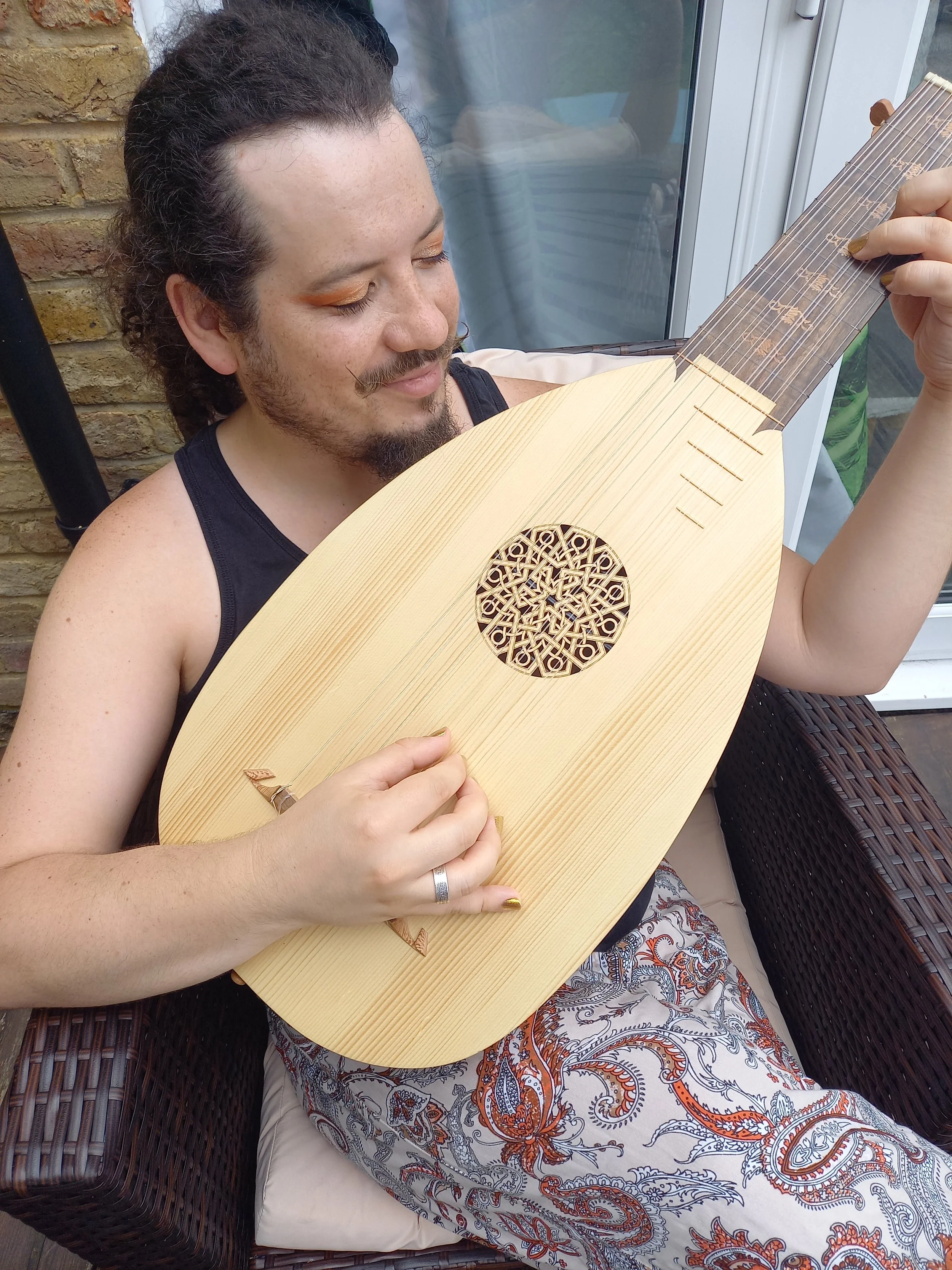 Mathias with lute