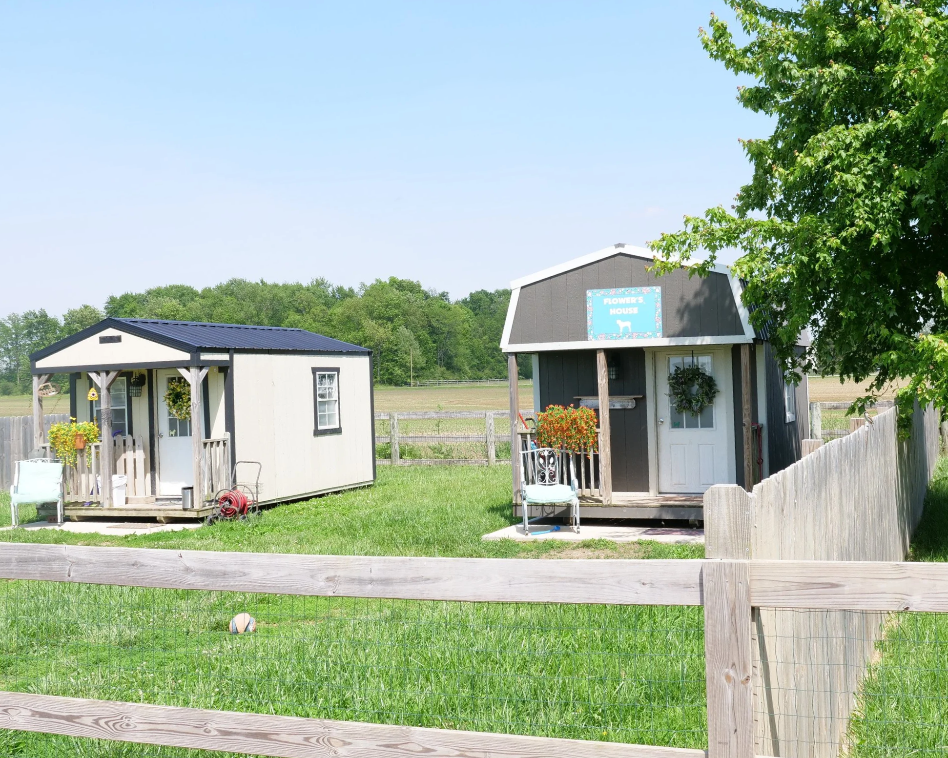 Two tiny homes for private overnight stays. Each is equipped with furniture and a queen sized bed.