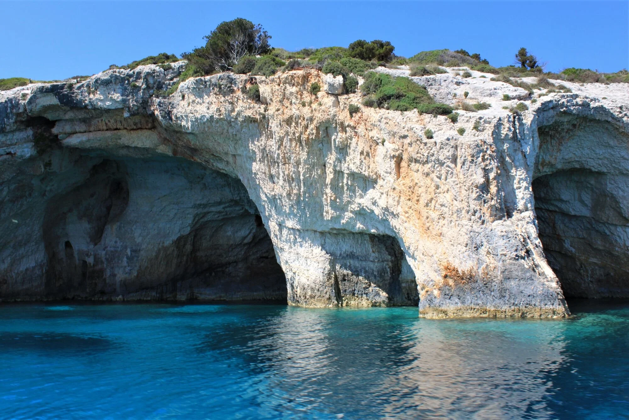 tour in barca alle grotte marine di Vieste