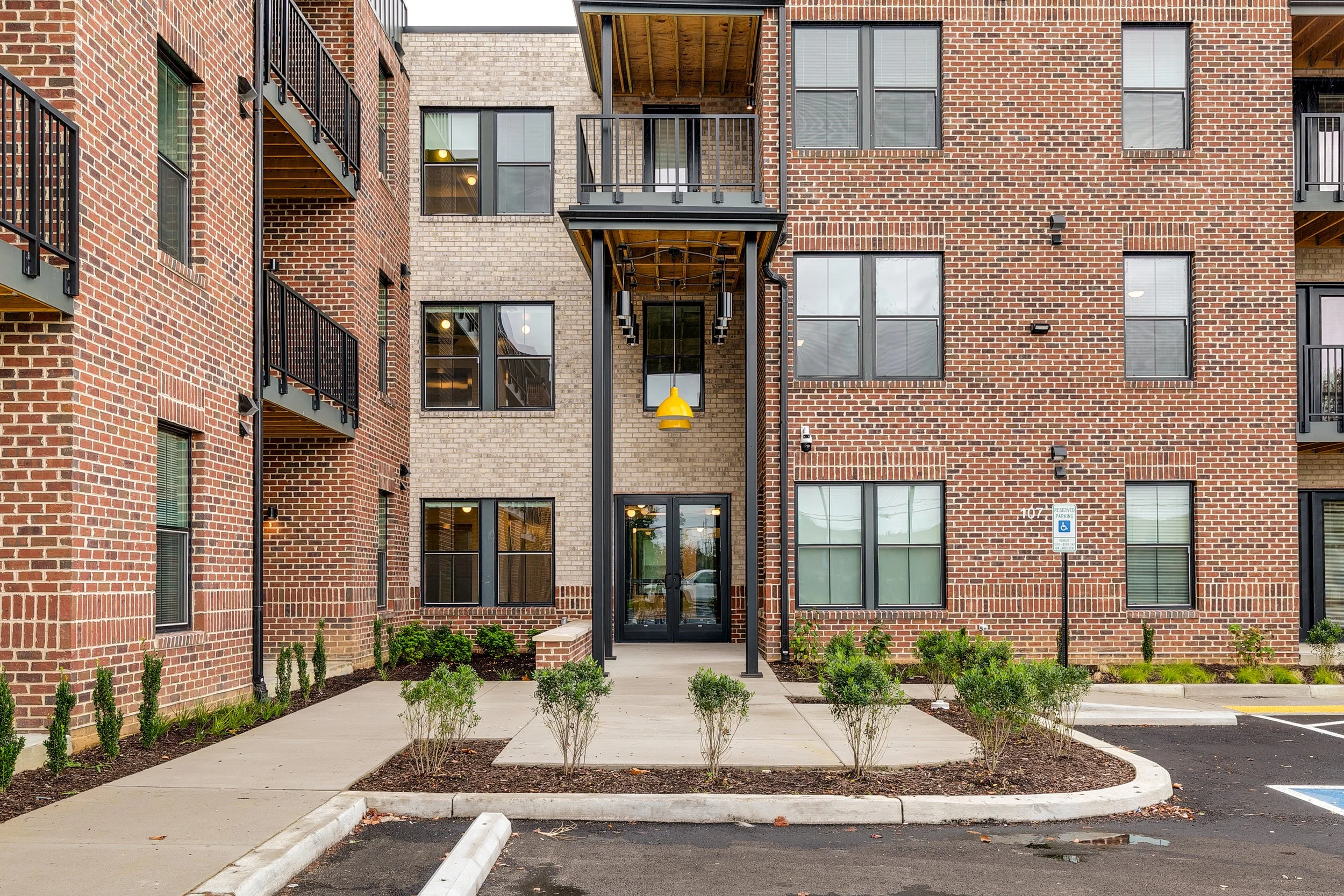 107 W Duval St (3 of 48).jpg