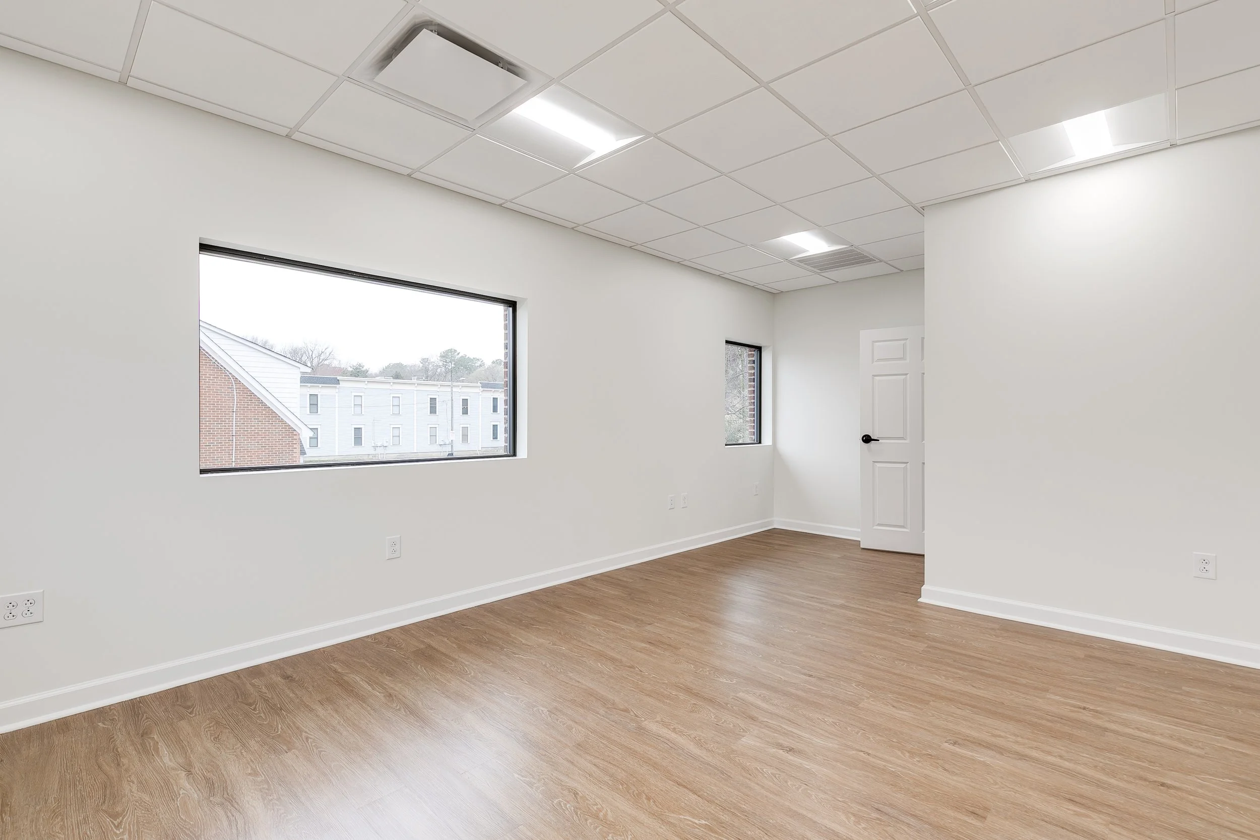 6922 Forest Hill Ave (35 of 48).jpg