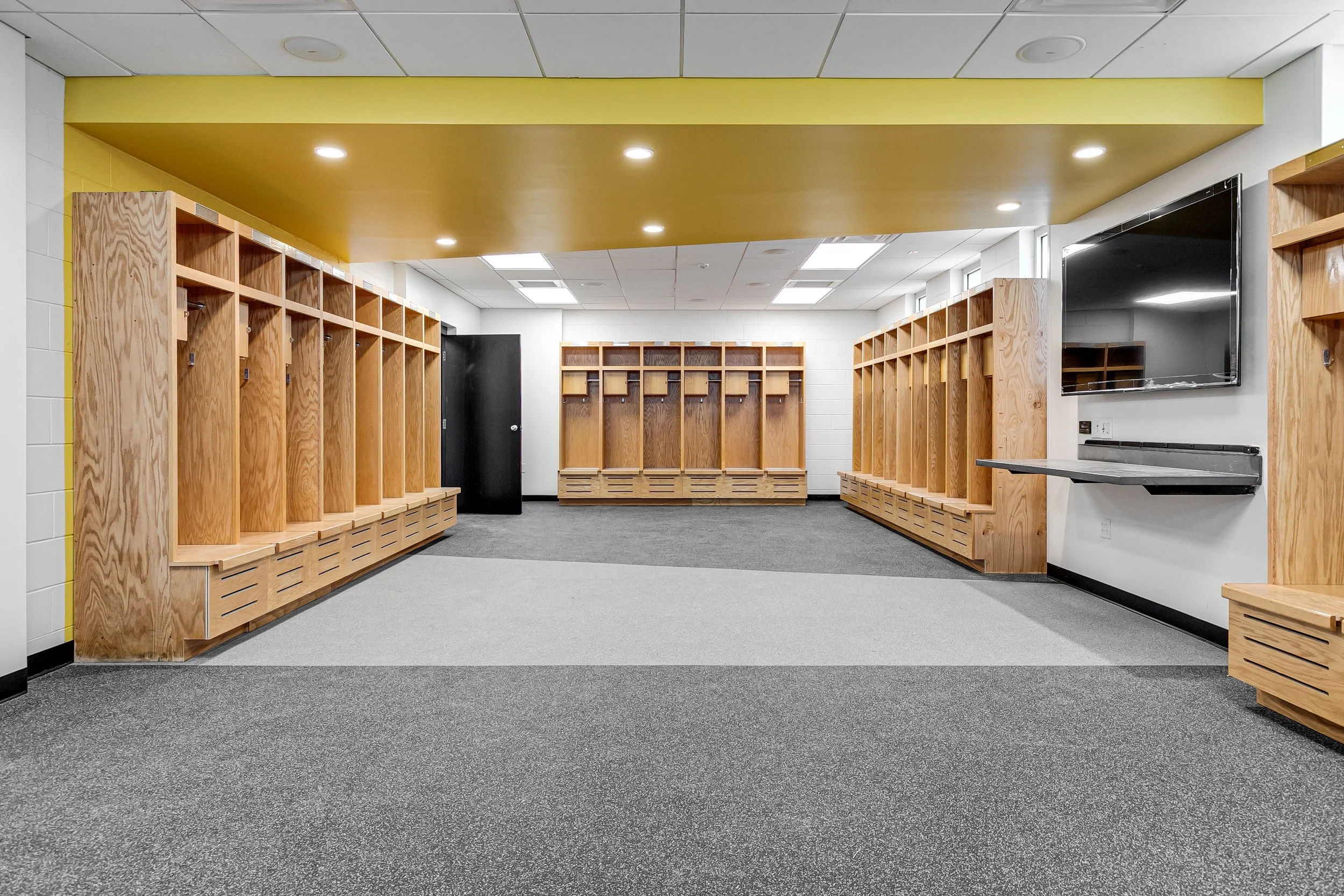 106 E Patrick St Randolph Macon Gym (20 of 29).jpg