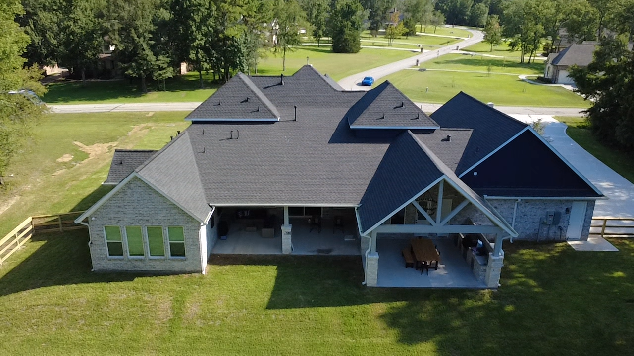 Modern Farmhouse Rear