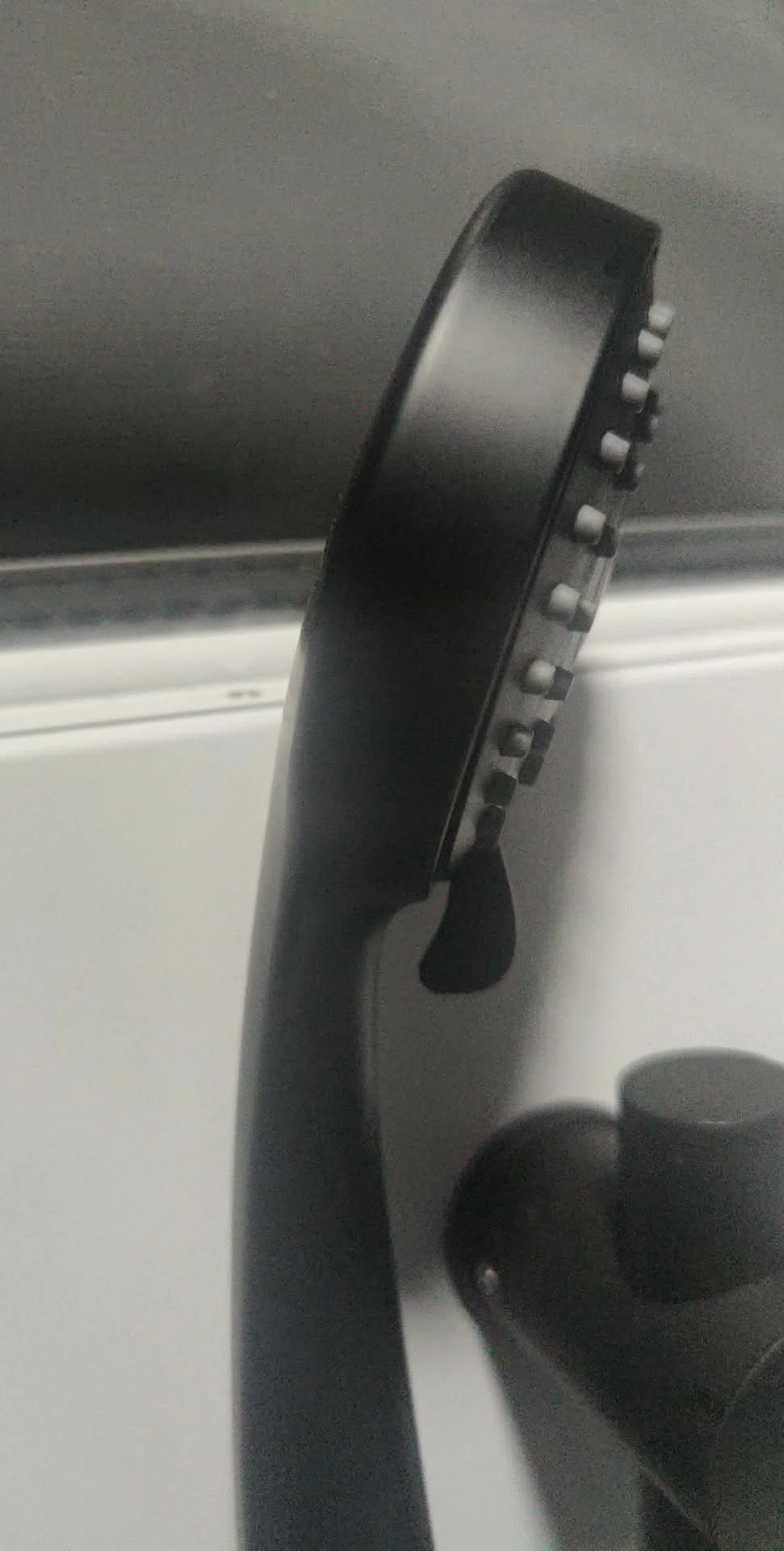 Head Thickness: 20mm (approx)
