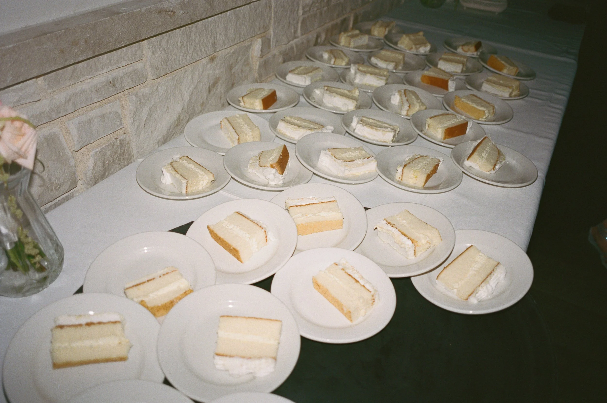 Bernskoetters-Wedding-Cake-33.jpg