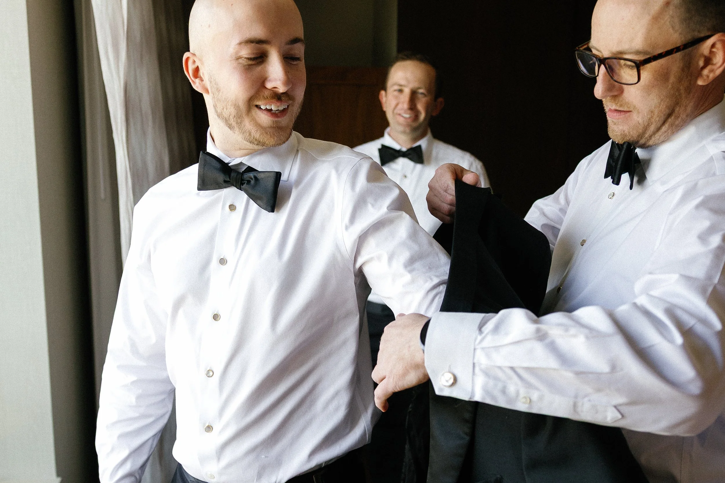 Bernskoetters-Wedding-Guys-Getting-Ready-9.jpg