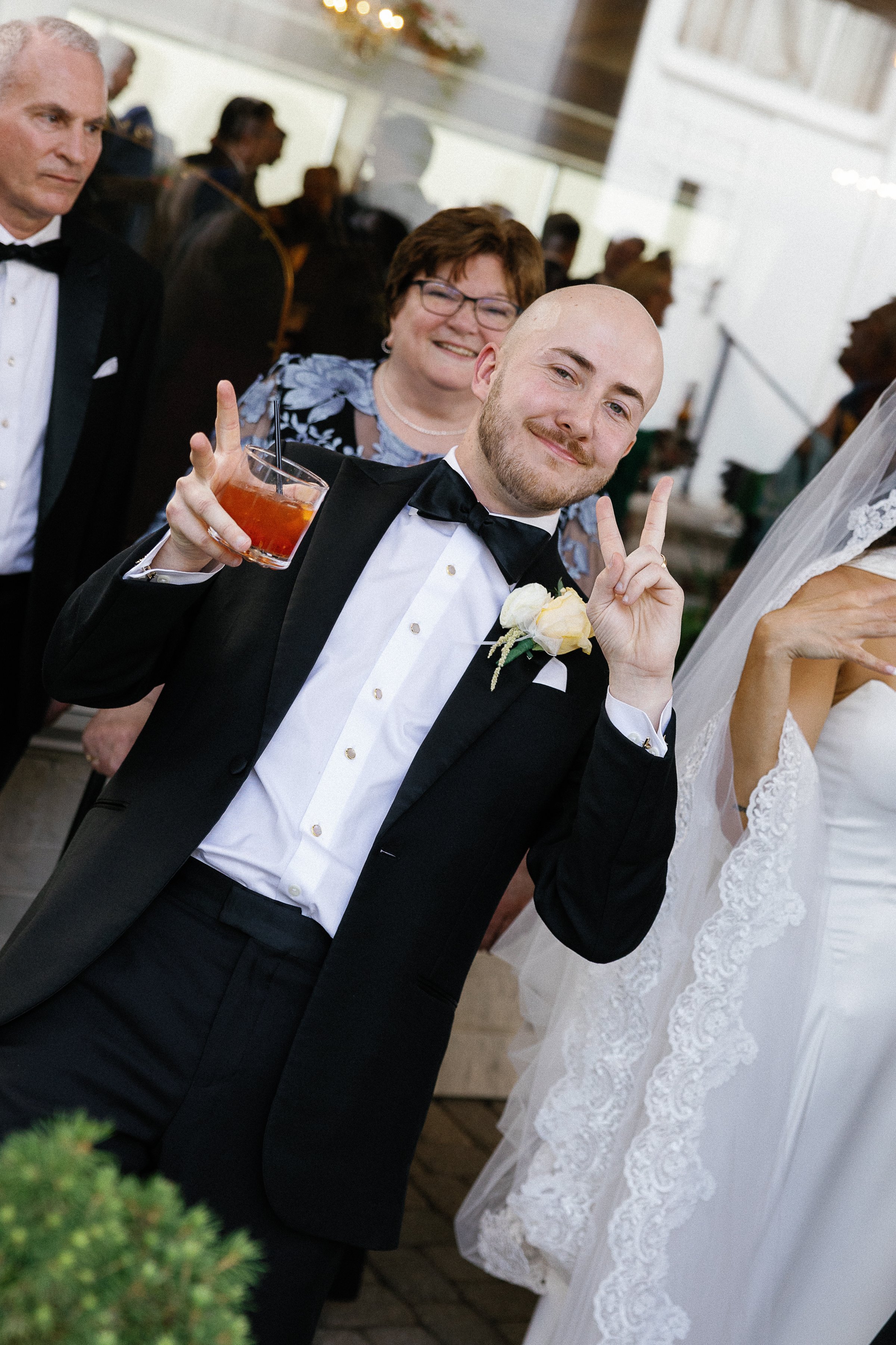 Bernskoetters-Wedding-Cocktail-Hour-34.jpg