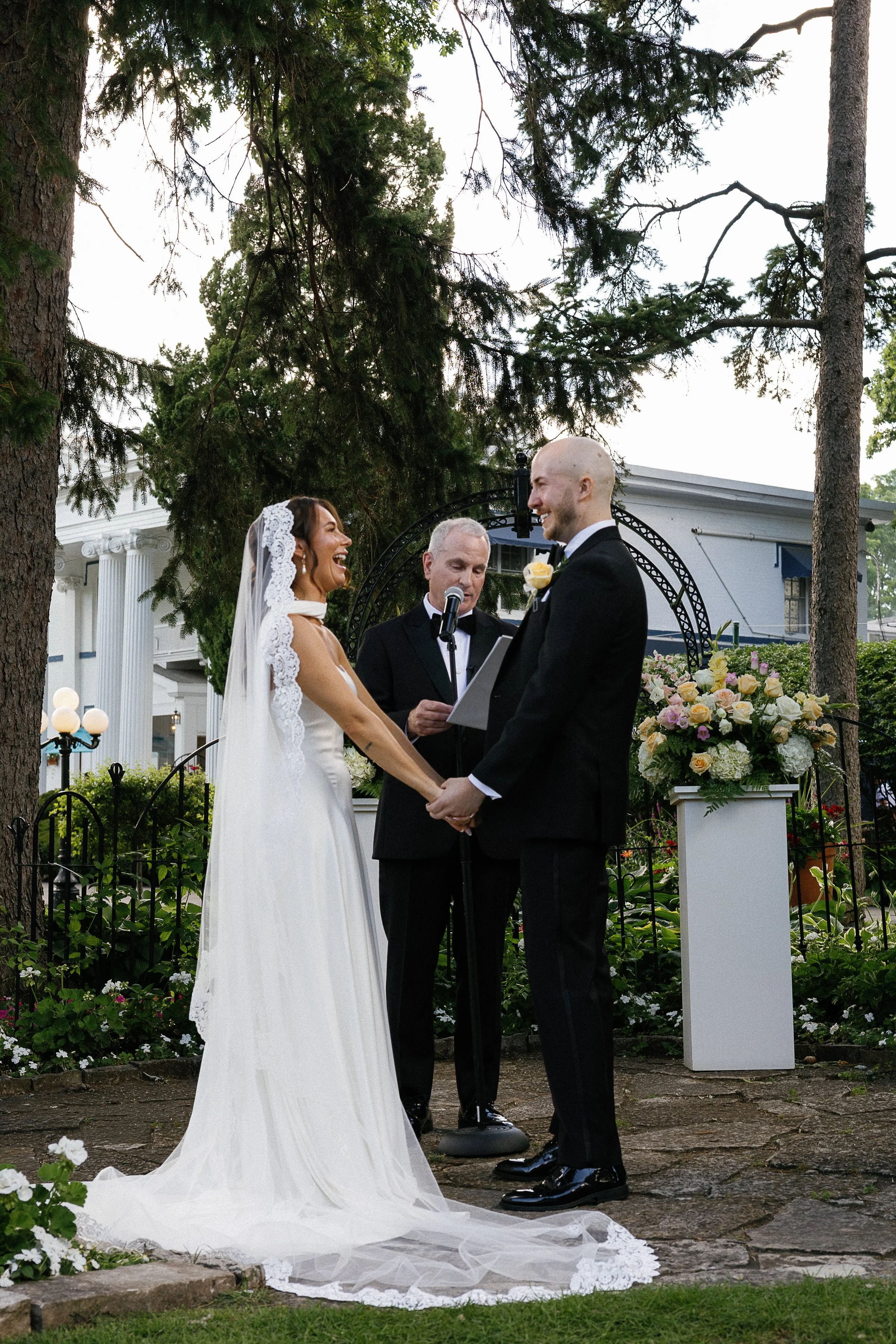 Bernskoetters-Ceremony-Front-7.jpg