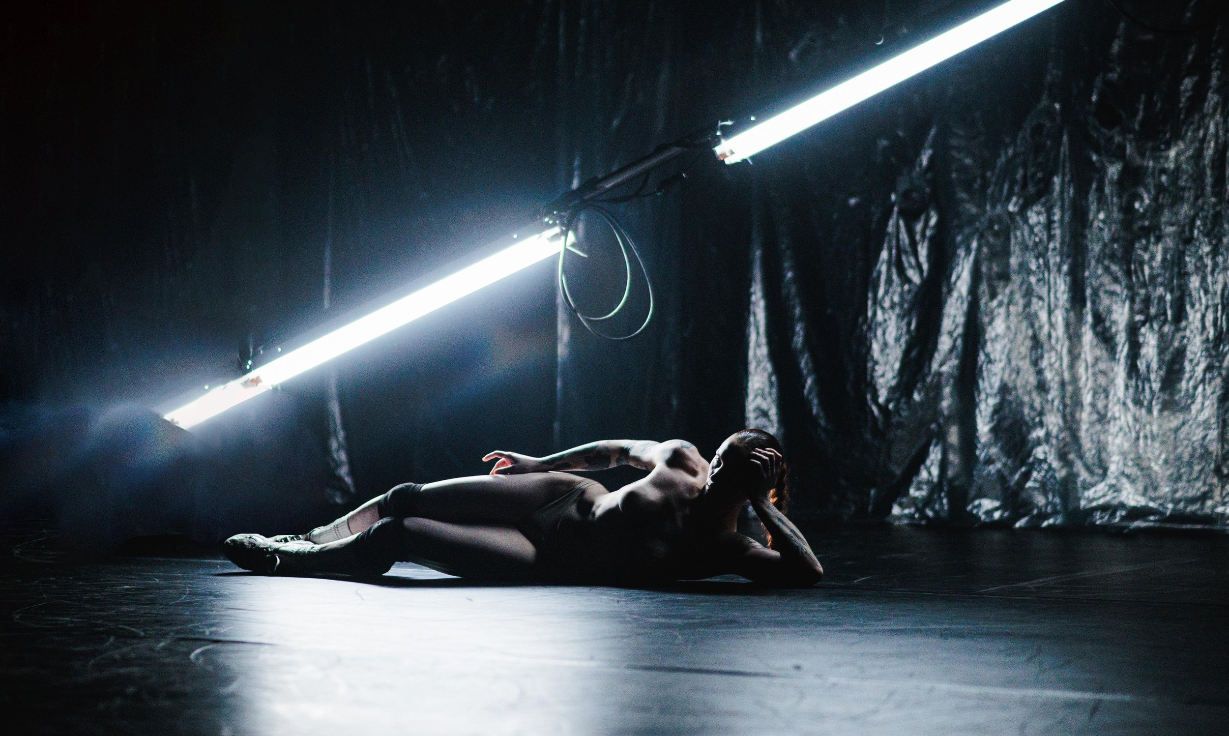 REPLICA dance performance by Andrea Peña