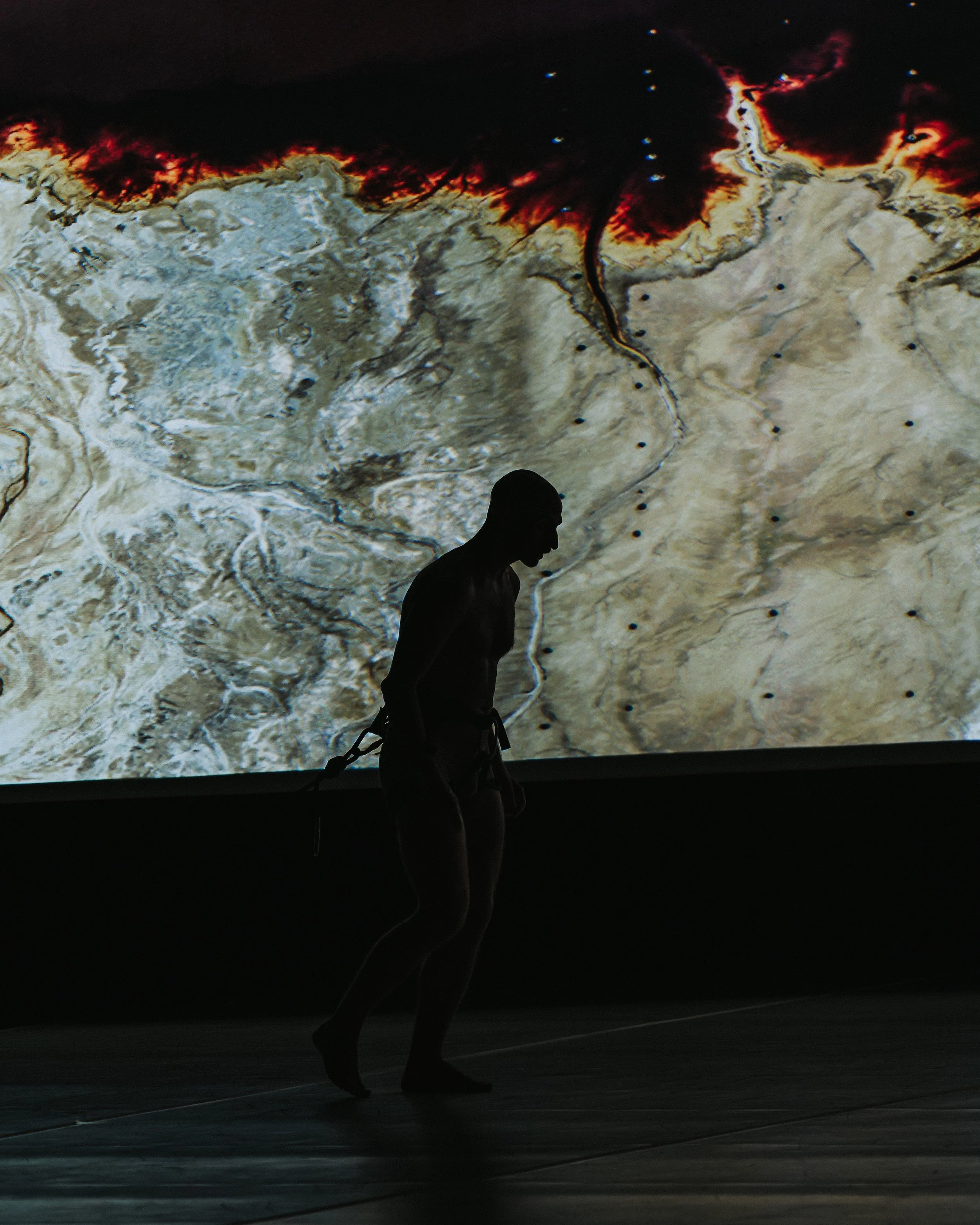 UAQUE dance performance by Andrea Peña