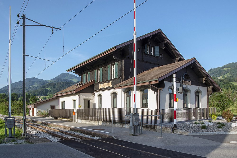 Rénovation de la gare du Pâquier-Montbarry